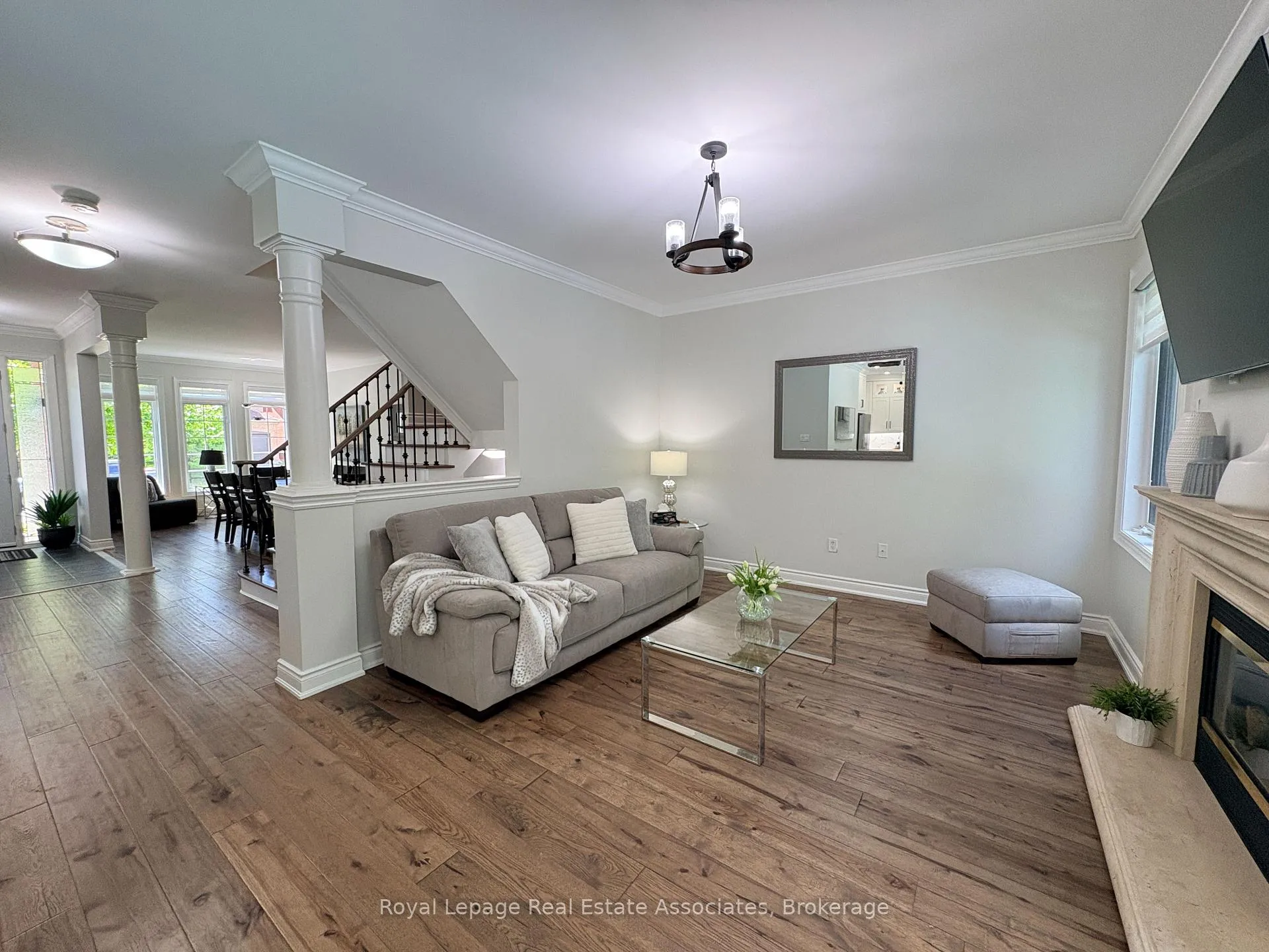 Photo 19 of 273 Duskywing Way, Oakville, Bronte — HOMEH