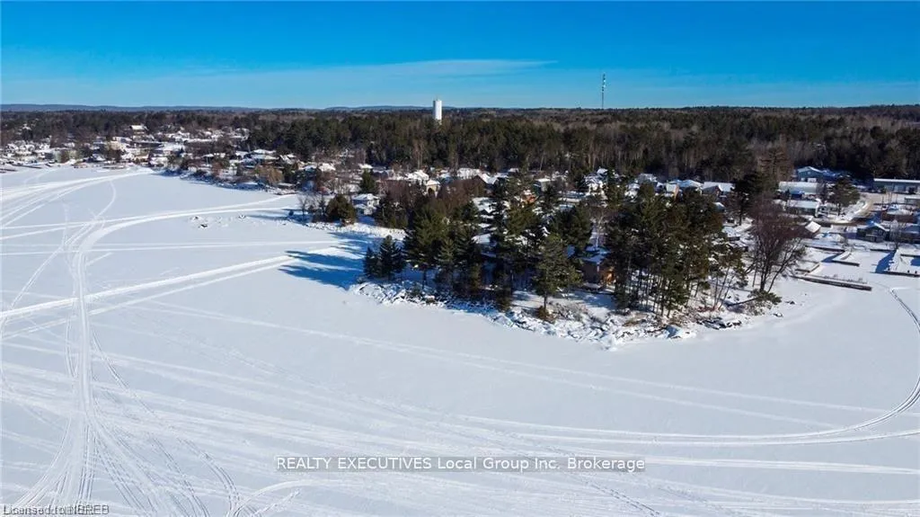 Photo 3 of Unit 5, 555 Main Street S, Callander — HOMEH