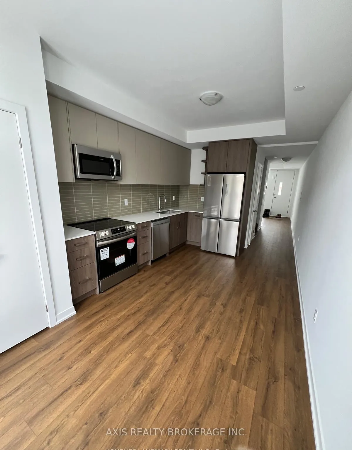 Photo 3 of 78 Turtle Island Road, Toronto, Englemount-Lawrence — HOMEH