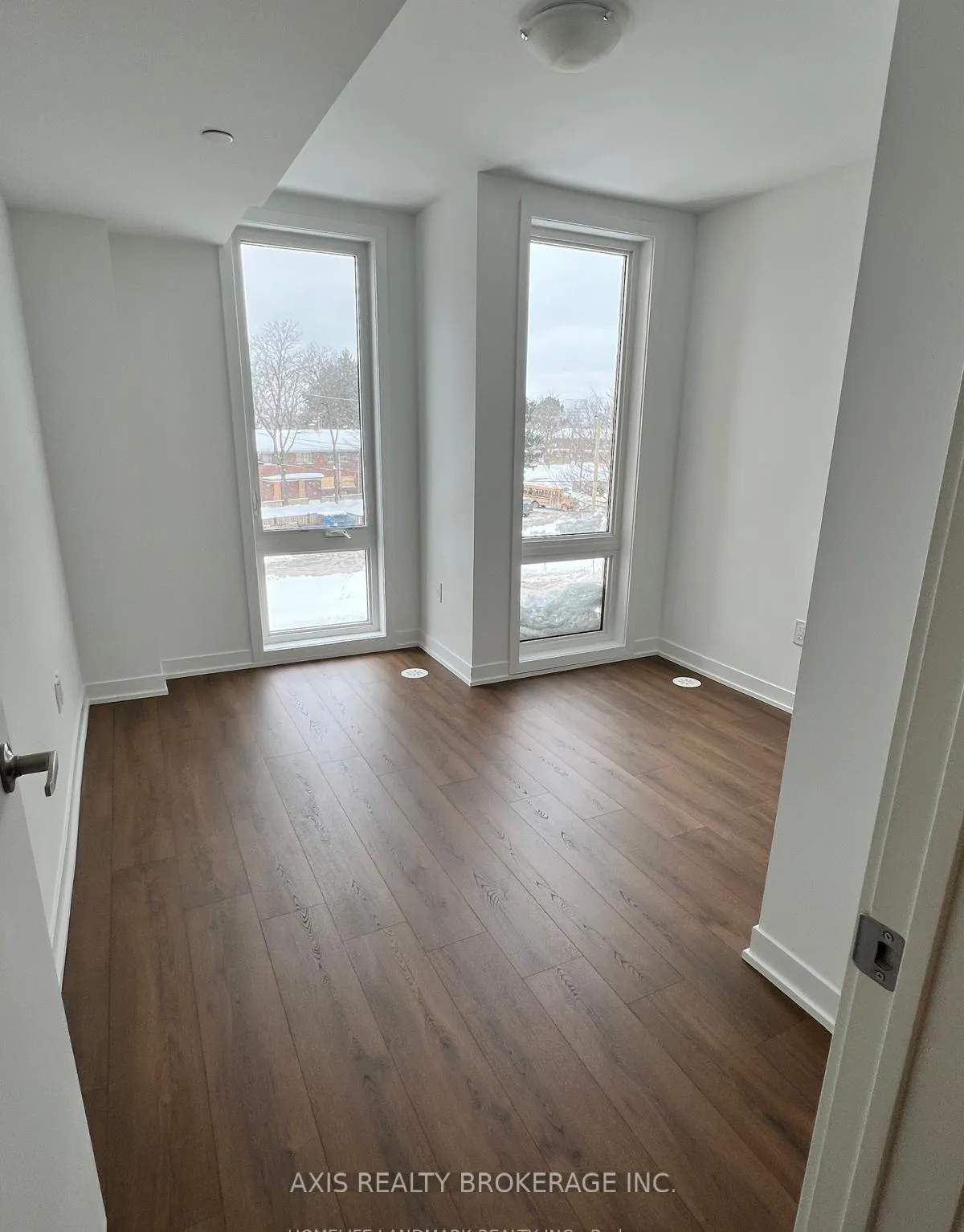 Photo 11 of 78 Turtle Island Road, Toronto, Englemount-Lawrence — HOMEH