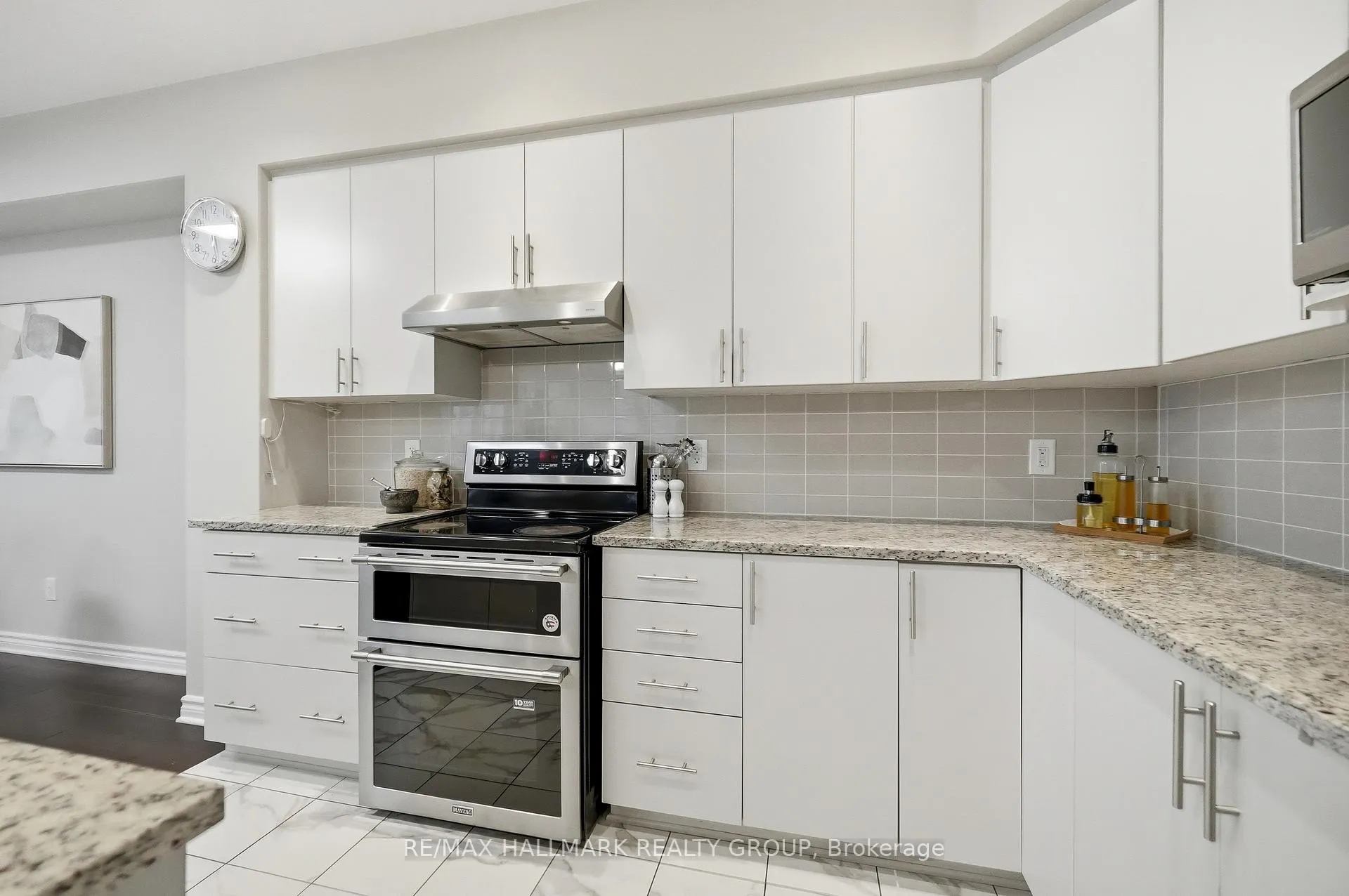 Photo 8 of 137 Wild Calla Way, Ottawa, Mer Bleue/Bradley Estates/Anderson Park — HOMEH