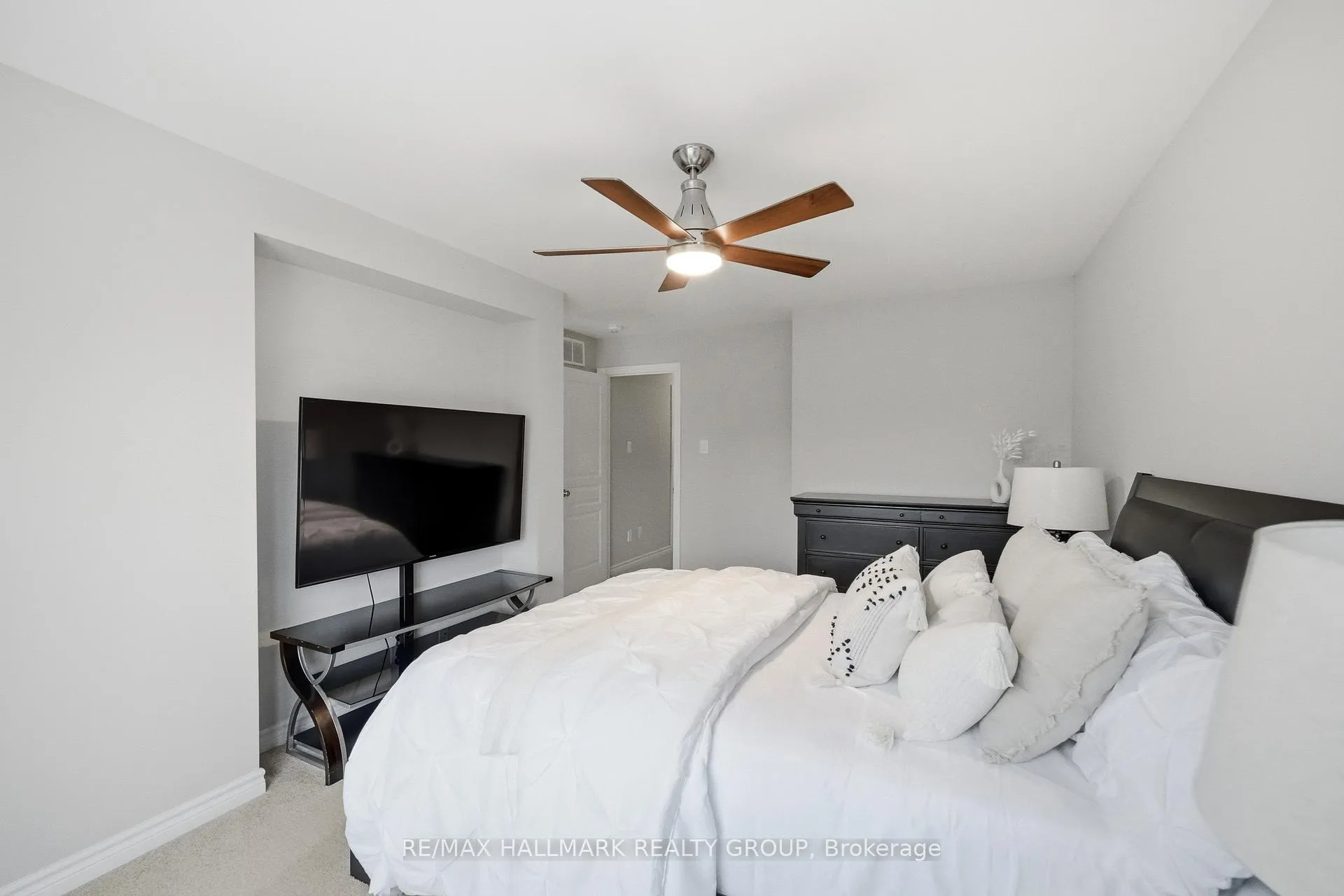 Photo 21 of 137 Wild Calla Way, Ottawa, Mer Bleue/Bradley Estates/Anderson Park — HOMEH
