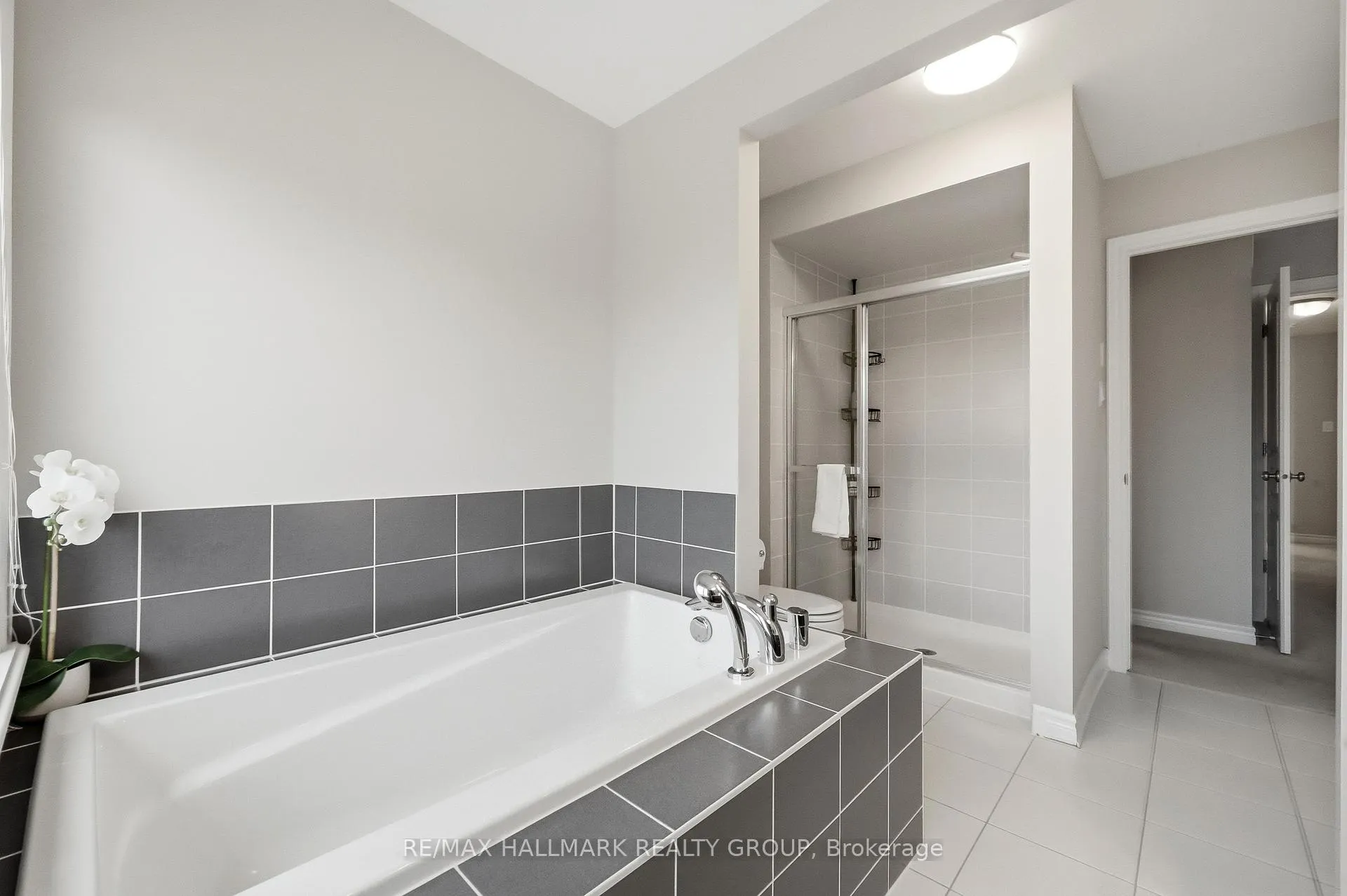 Photo 23 of 137 Wild Calla Way, Ottawa, Mer Bleue/Bradley Estates/Anderson Park — HOMEH