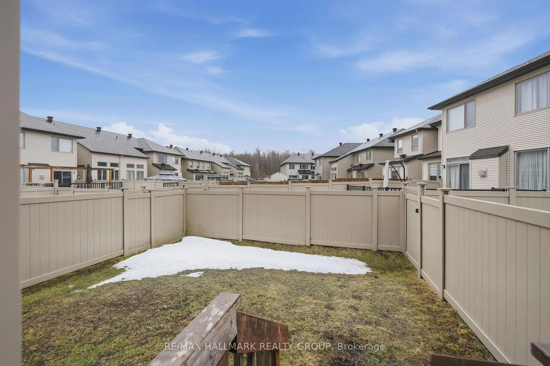 Photo 33 of 137 Wild Calla Way, Ottawa, Mer Bleue/Bradley Estates/Anderson Park — HOMEH