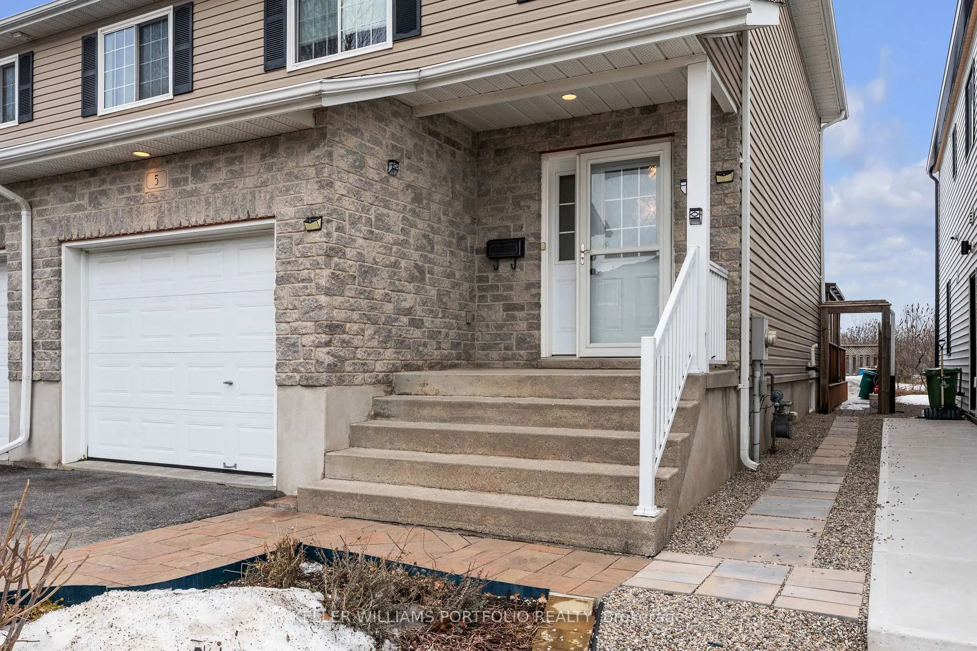 Photo 17 of 5 Karlee Court, Kingston, Rideau — HOMEH