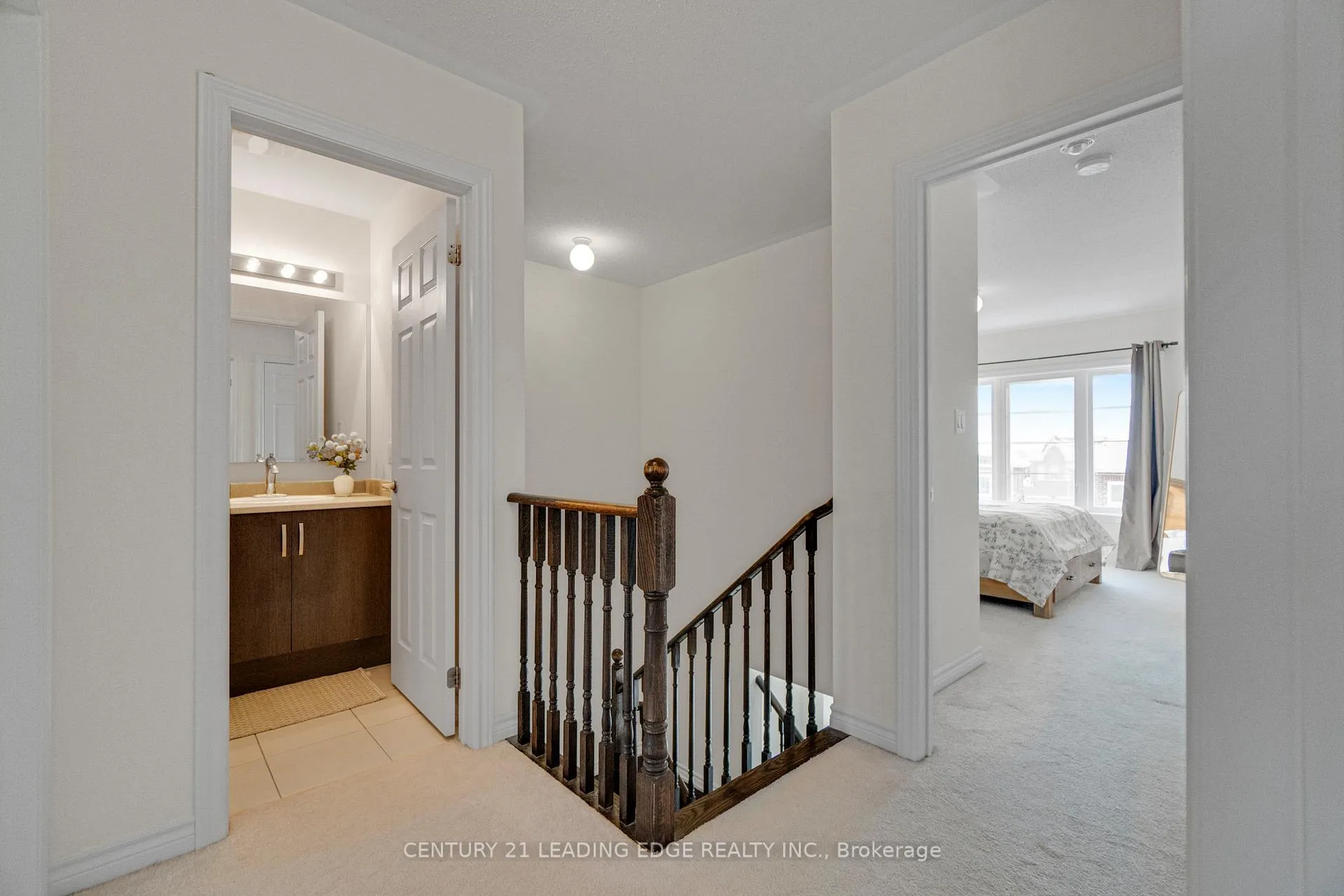 Photo 20 of 31 Westbury Way, Whitby, Brooklin — HOMEH