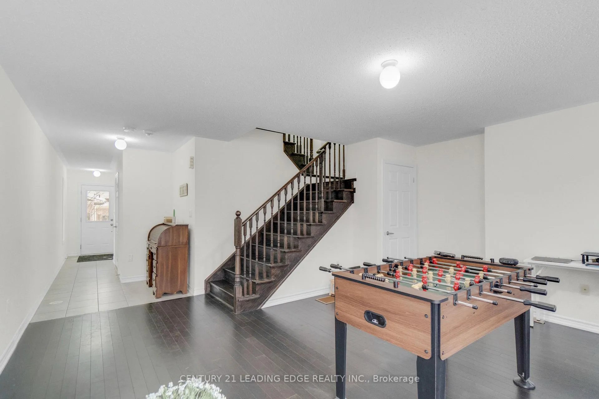 Photo 34 of 31 Westbury Way, Whitby, Brooklin — HOMEH