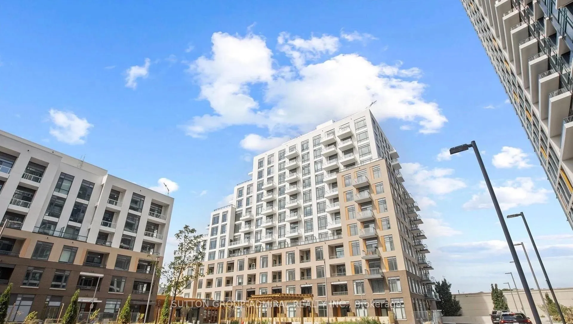 Photo 1 of Unit 307, 8 Beverley Glen Boulevard, Vaughan, Beverley Glen — HOMEH