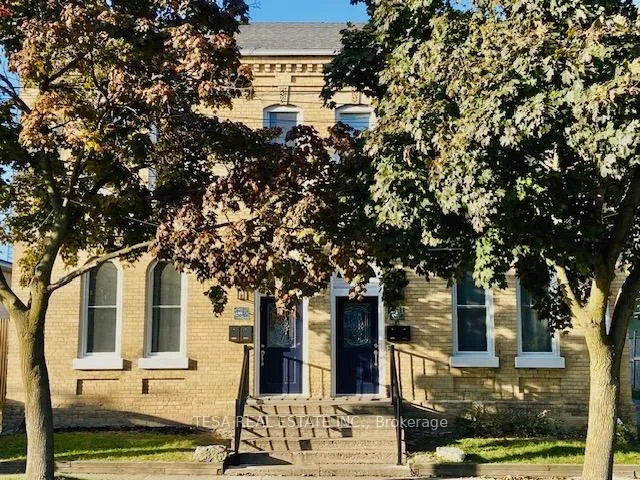 Front of Unit 2, 156 Darling Street