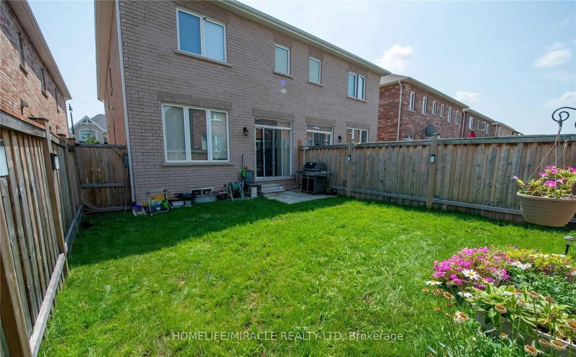 Photo 24 of 26 Swanton Road, Brampton, Credit Valley — HOMEH