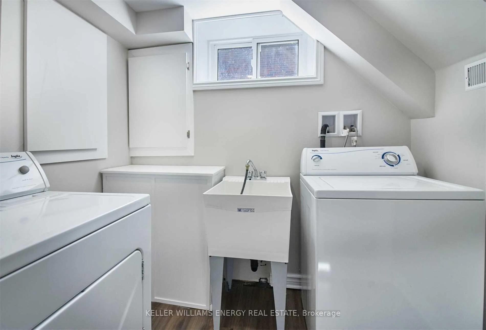 Photo 11 of Unit Lower, 168 Riverside Drive N, Oshawa, Eastdale — HOMEH