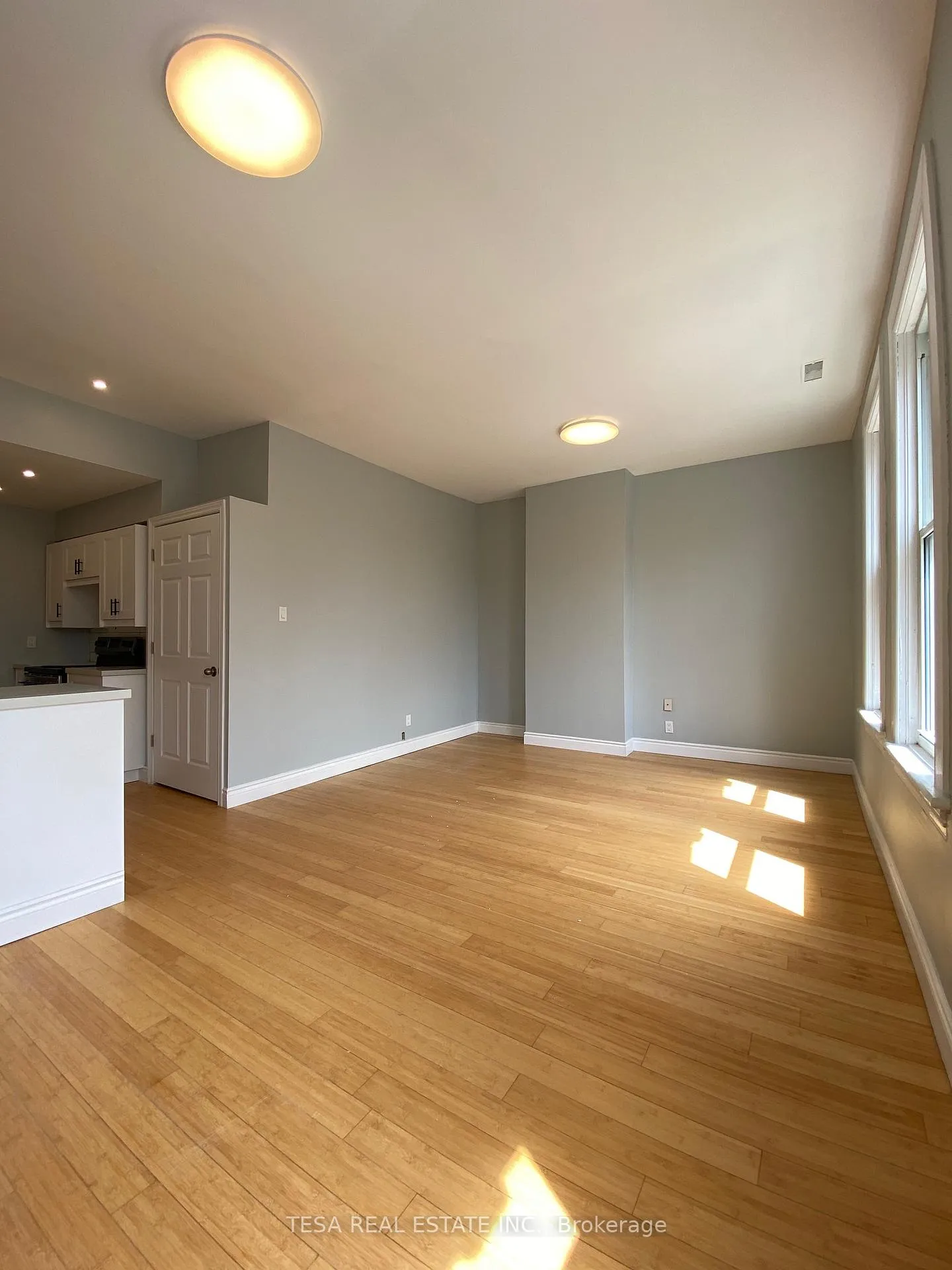 Photo 8 of Unit 2, 158 Darling Street, Brantford — HOMEH