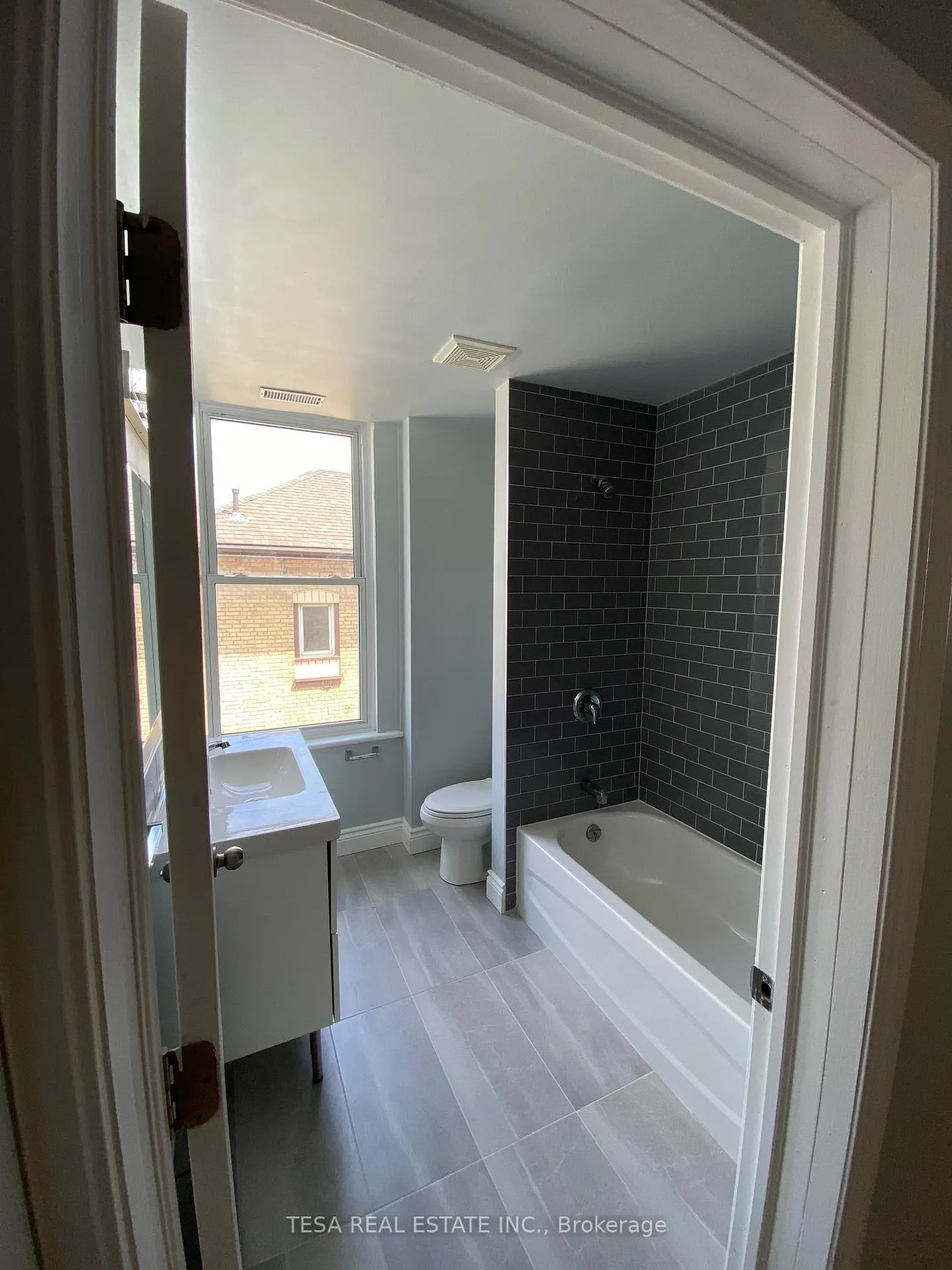 Photo 11 of Unit 2, 158 Darling Street, Brantford — HOMEH