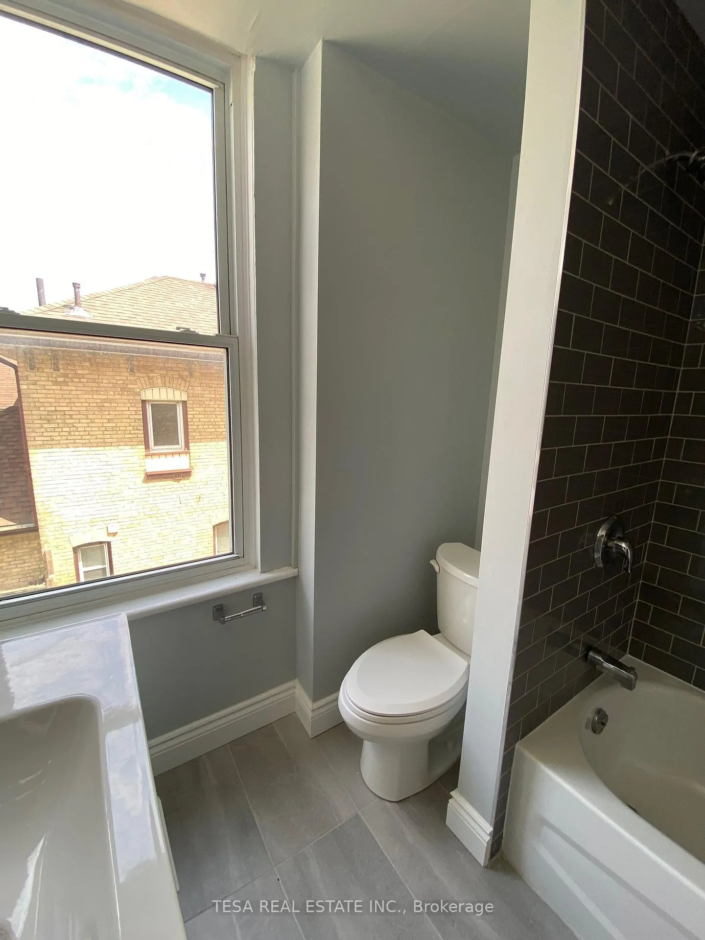 Photo 12 of Unit 2, 158 Darling Street, Brantford — HOMEH