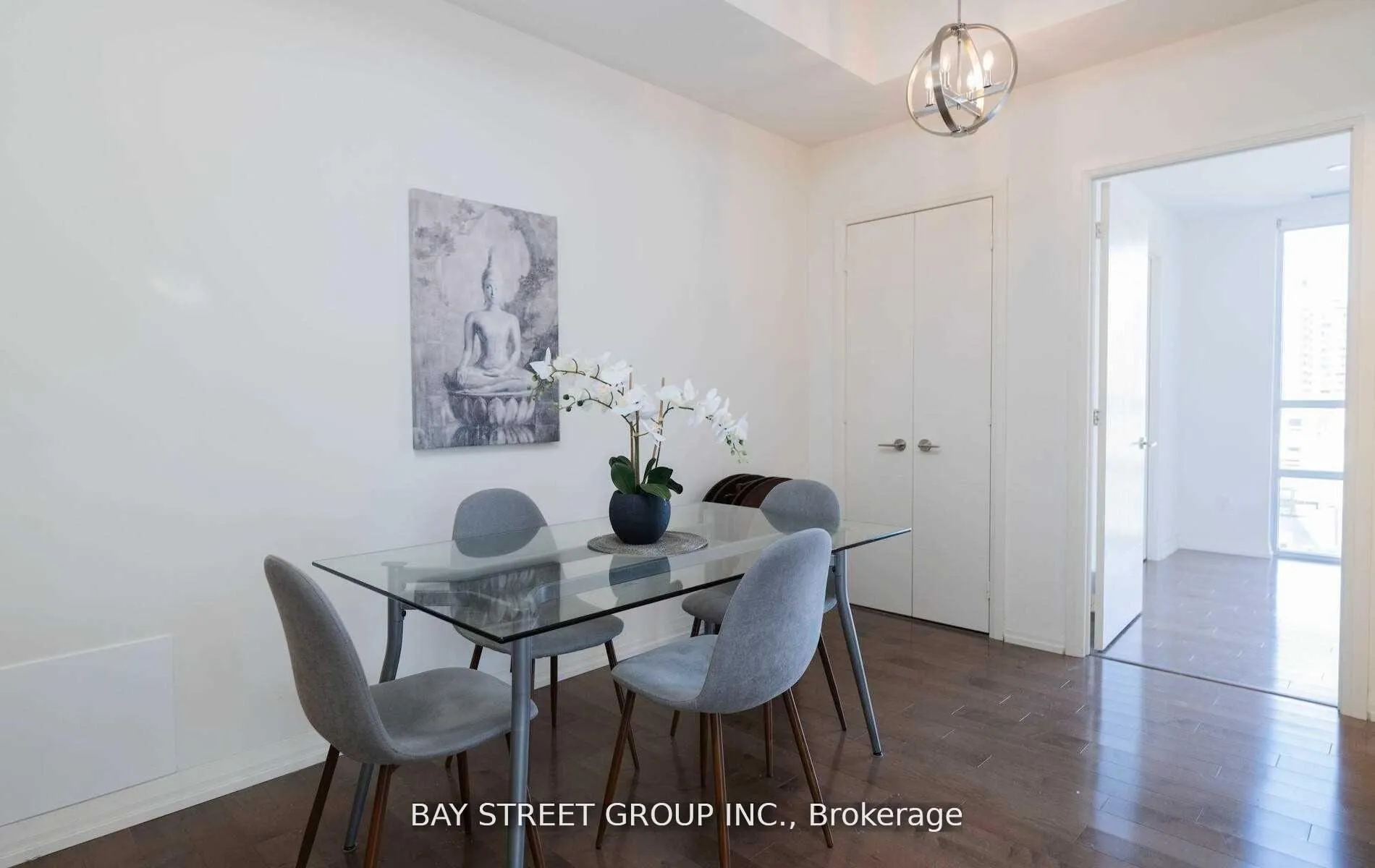 Photo 6 of Unit 831, 460 Adelaide Street E, Toronto, Moss Park — HOMEH
