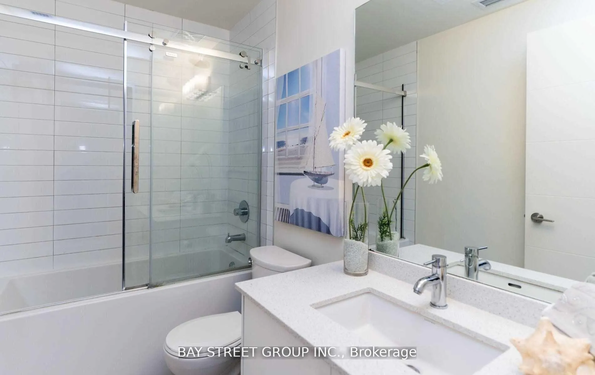 Photo 13 of Unit 831, 460 Adelaide Street E, Toronto, Moss Park — HOMEH