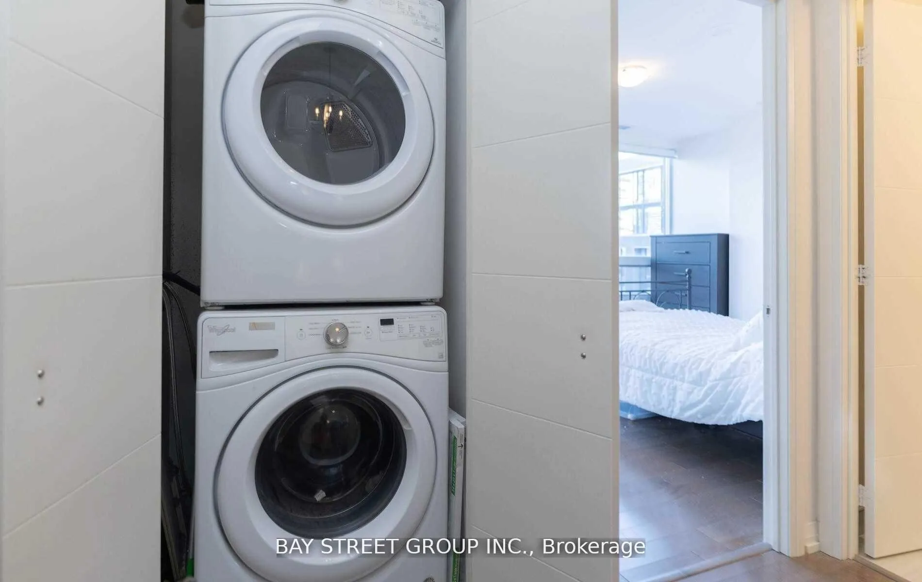 Photo 14 of Unit 831, 460 Adelaide Street E, Toronto, Moss Park — HOMEH