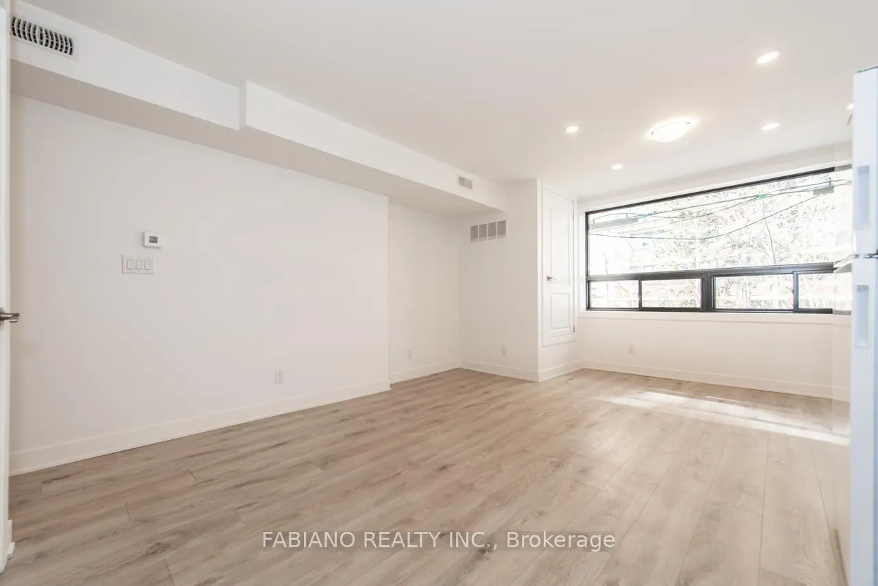 Photo 5 of Unit 2, 942 St Clair Avenue W, Toronto, Oakwood Village — HOMEH