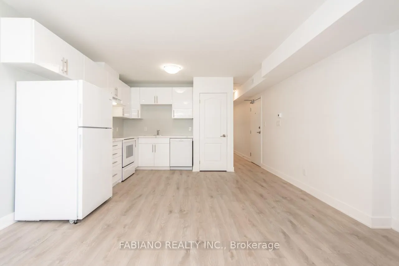 Photo 10 of Unit 2, 942 St Clair Avenue W, Toronto, Oakwood Village — HOMEH
