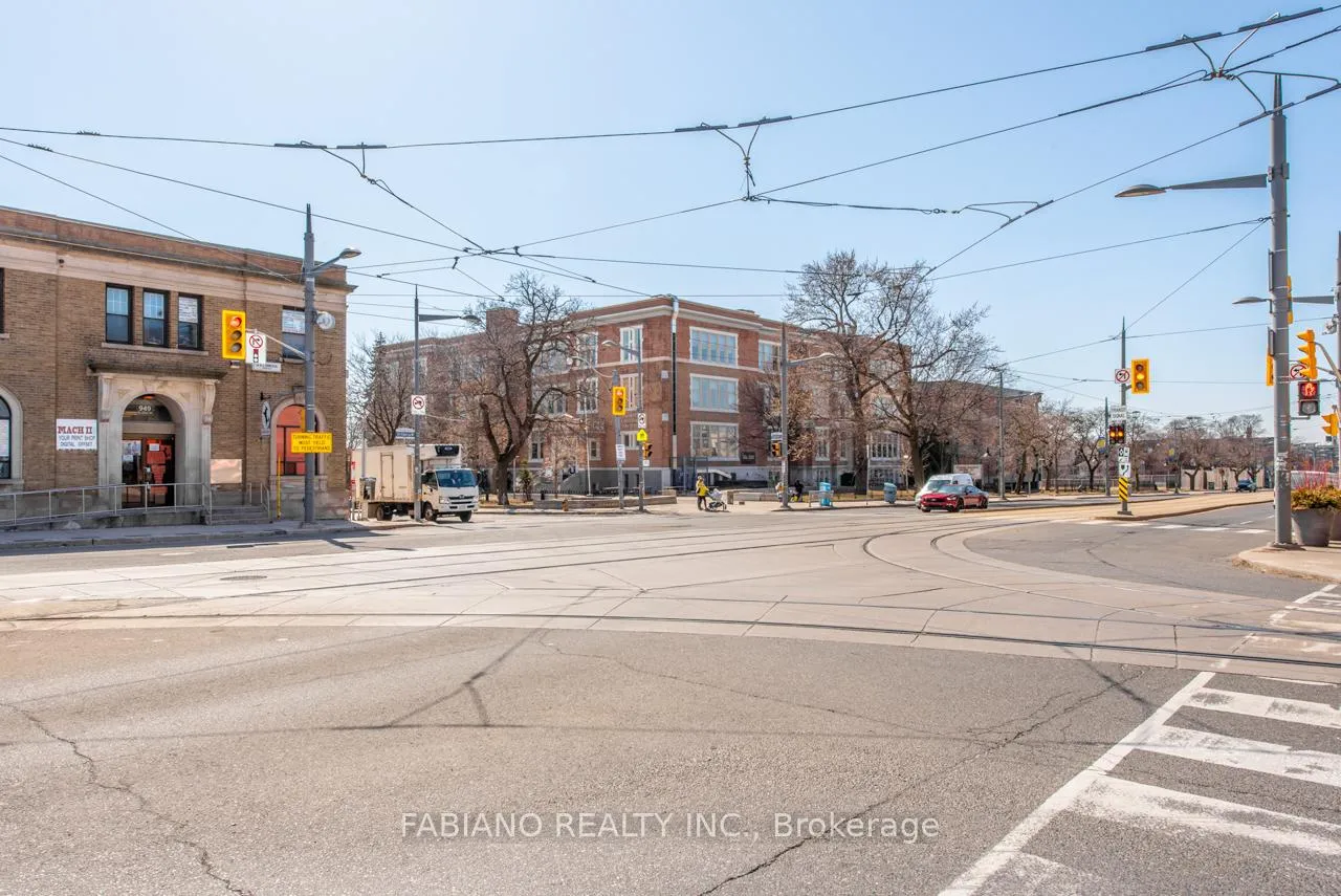 Photo 24 of Unit 2, 942 St Clair Avenue W, Toronto, Oakwood Village — HOMEH