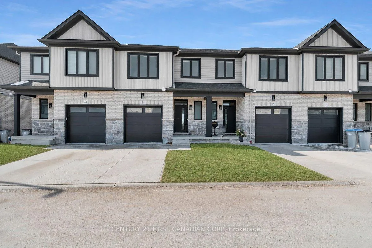 Front of Unit 21, 601 Lions Park Drive