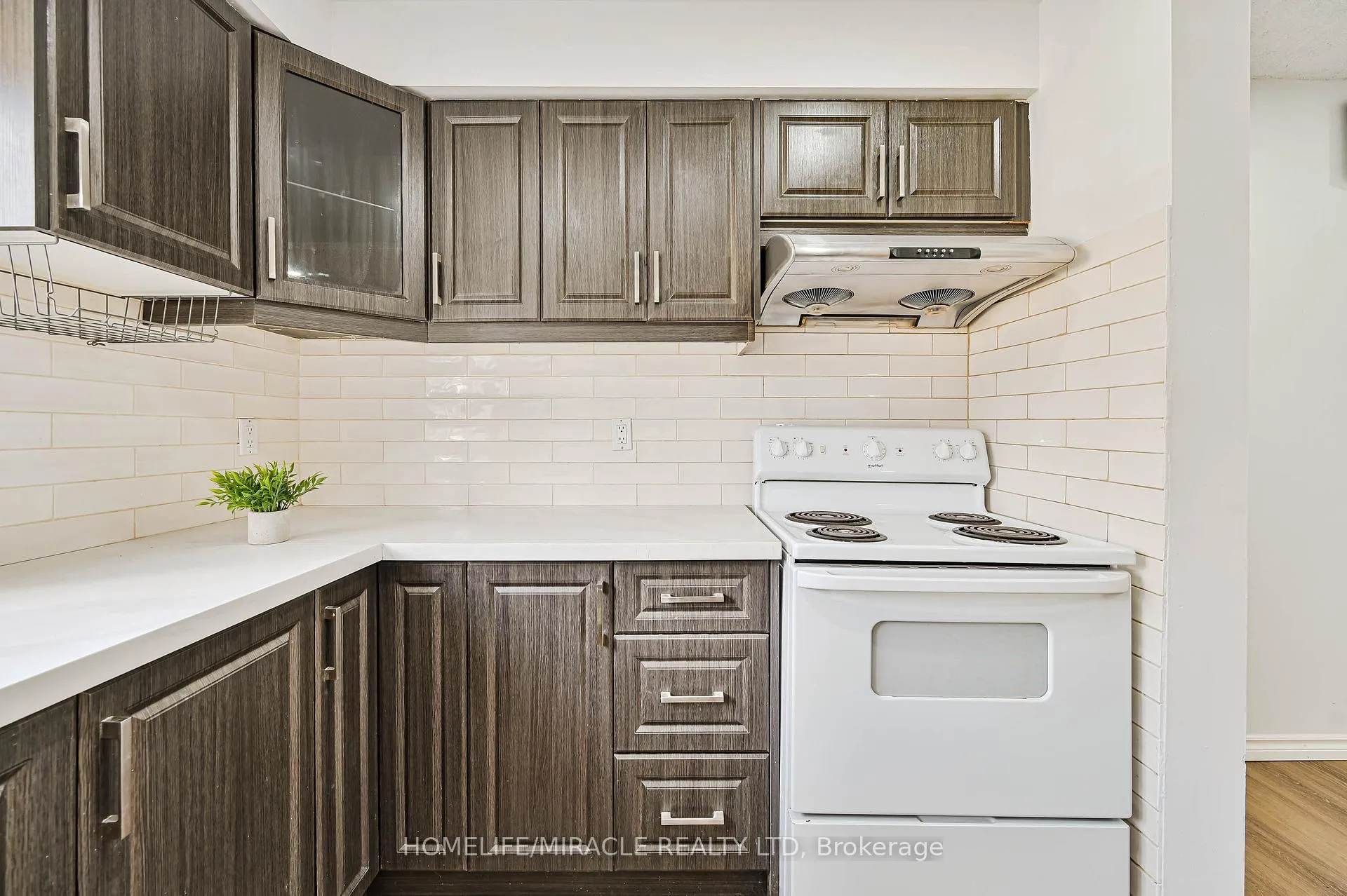 Photo 12 of Unit 48, 2012 Martin Grove Road, Etobicoke, West Humber-Clairville — HOMEH