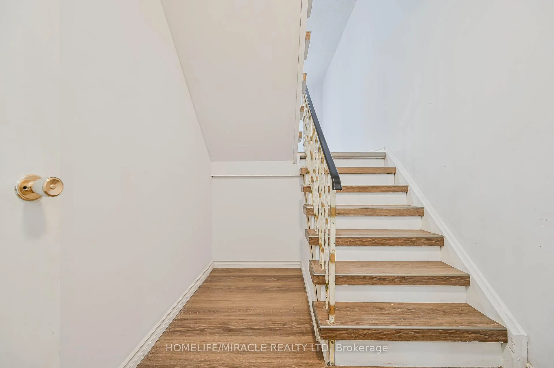 Photo 35 of Unit 48, 2012 Martin Grove Road, Etobicoke, West Humber-Clairville — HOMEH