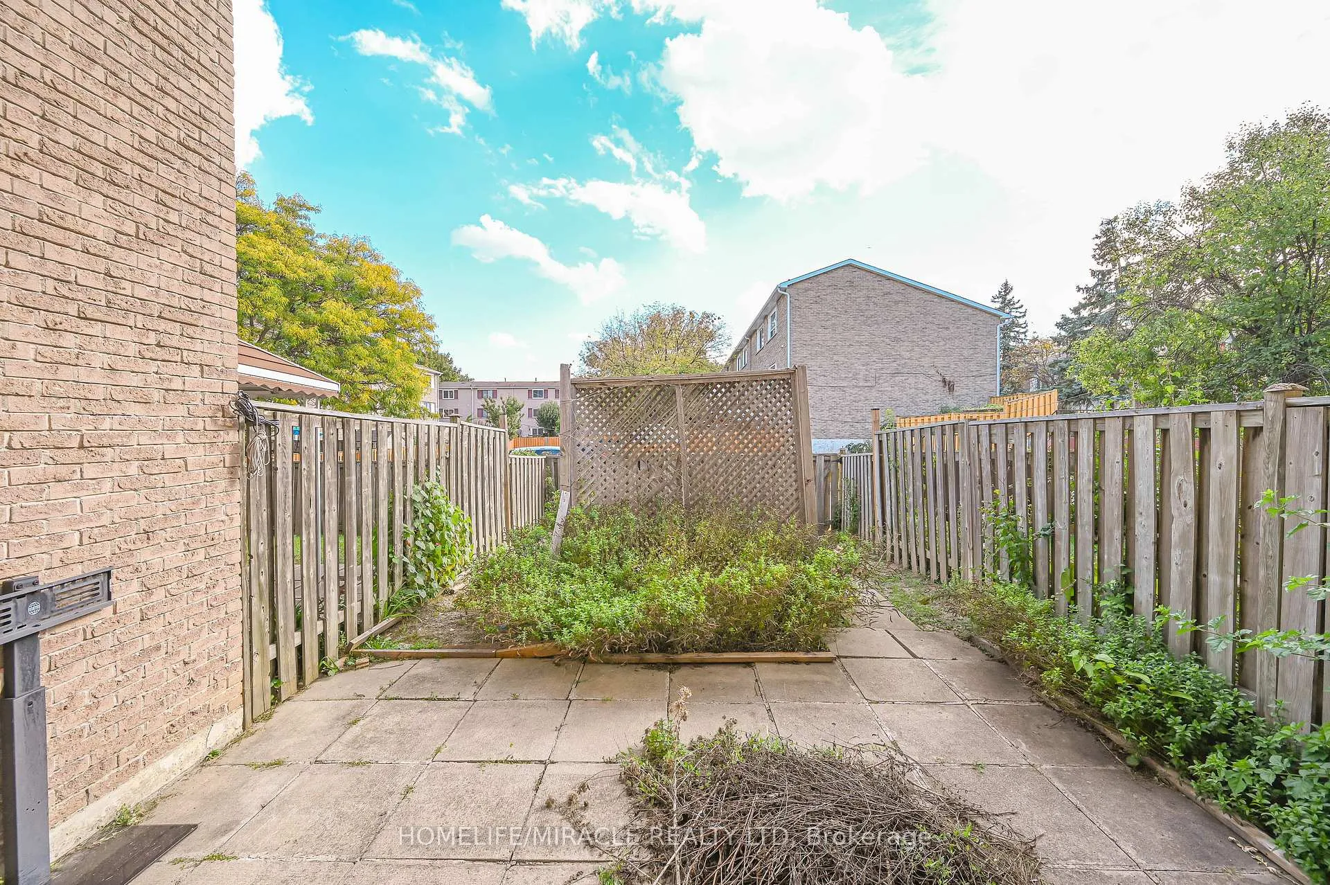 Photo 41 of Unit 48, 2012 Martin Grove Road, Etobicoke, West Humber-Clairville — HOMEH
