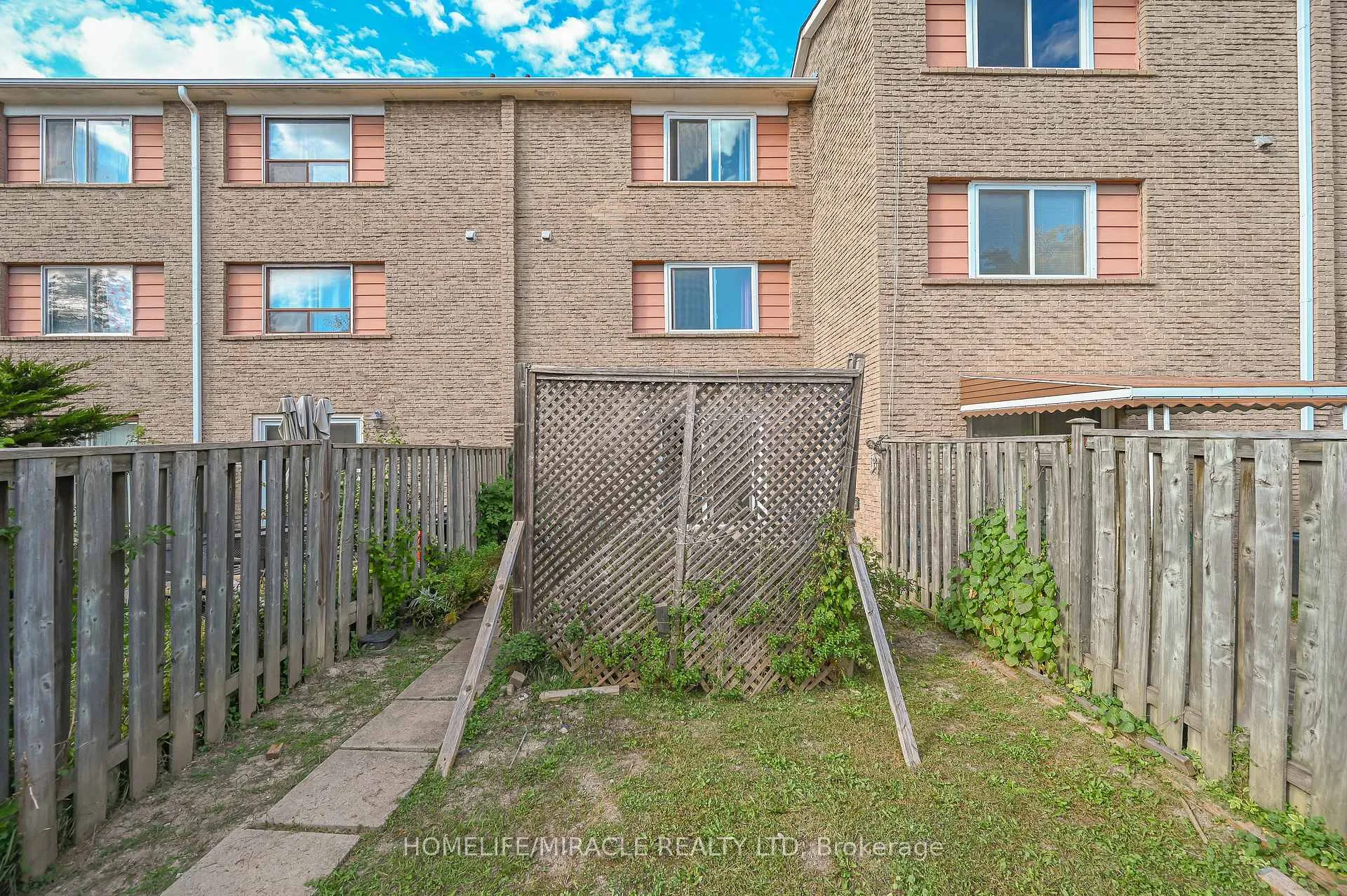 Photo 42 of Unit 48, 2012 Martin Grove Road, Etobicoke, West Humber-Clairville — HOMEH