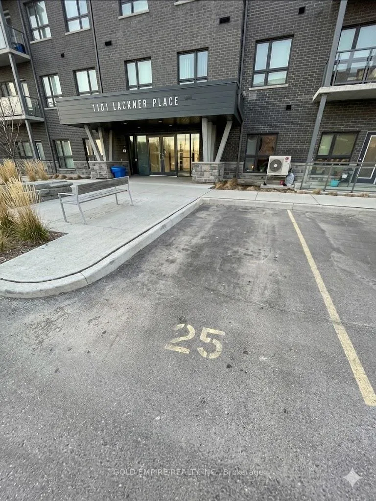Photo 5 of Unit 105, 1101 Lackner Place, Kitchener — HOMEH