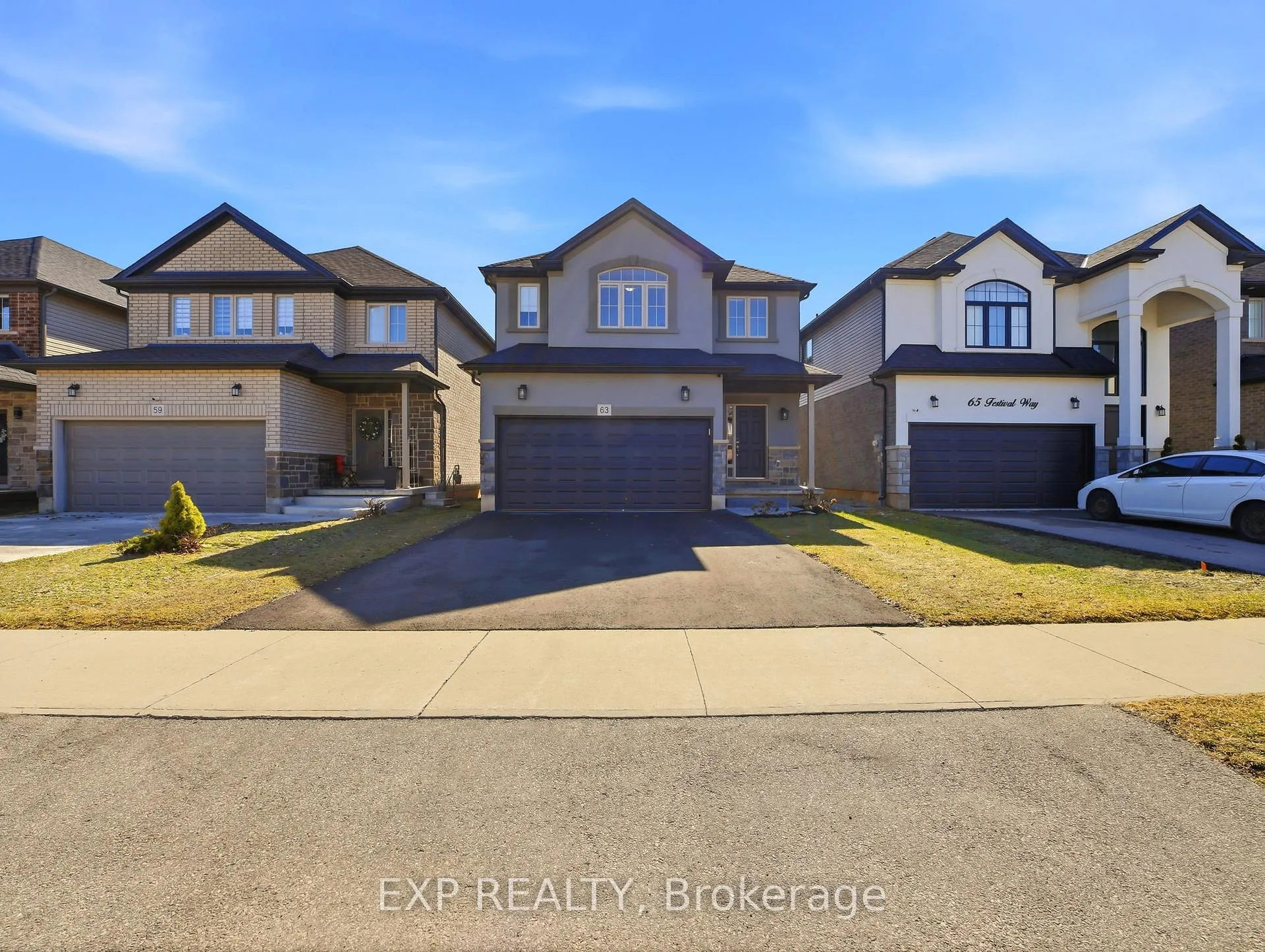 Photo 2 of 63 Festival Way, Hamilton, Binbrook — HOMEH