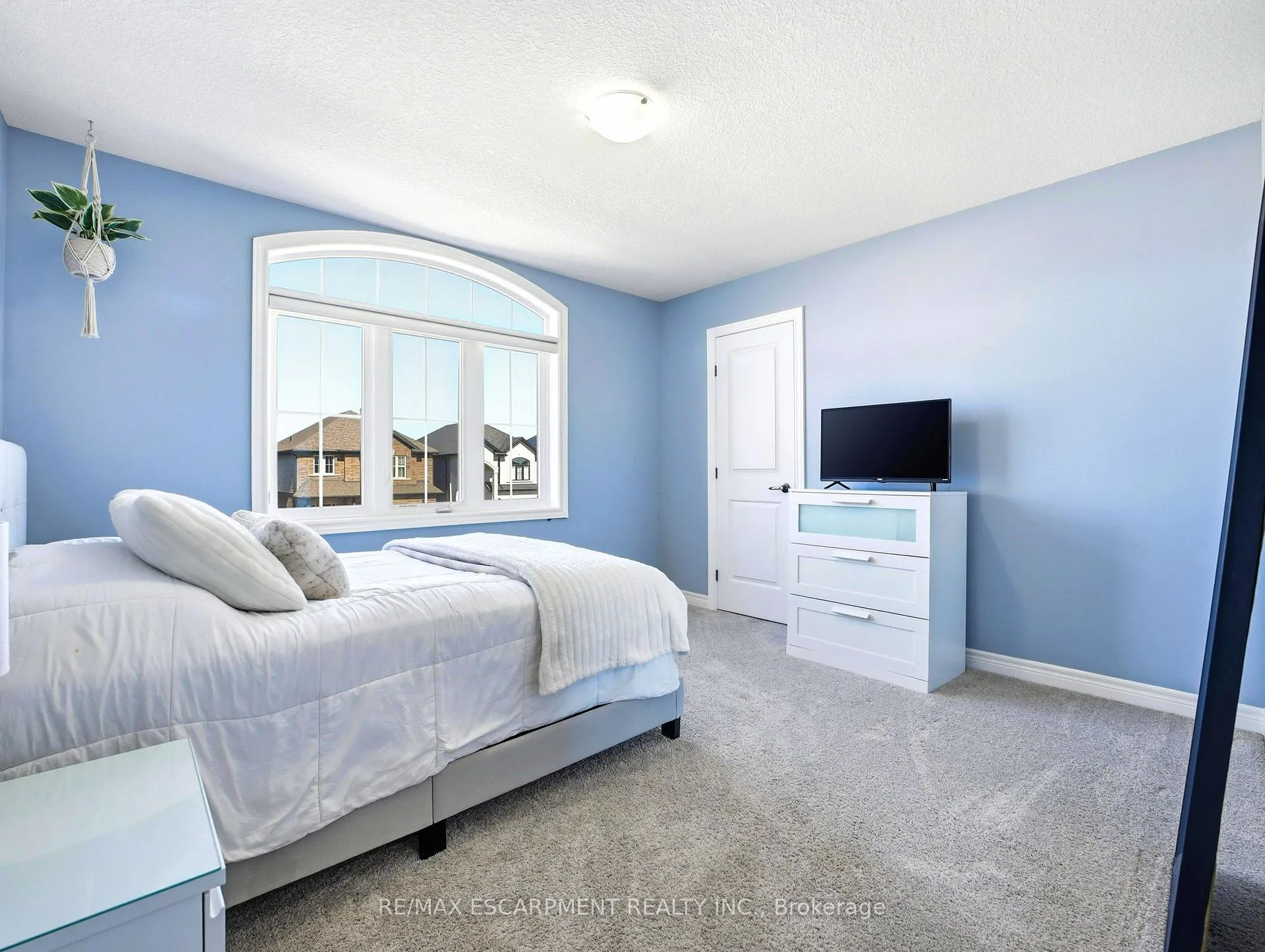 Photo 29 of 63 Festival Way, Hamilton, Binbrook — HOMEH