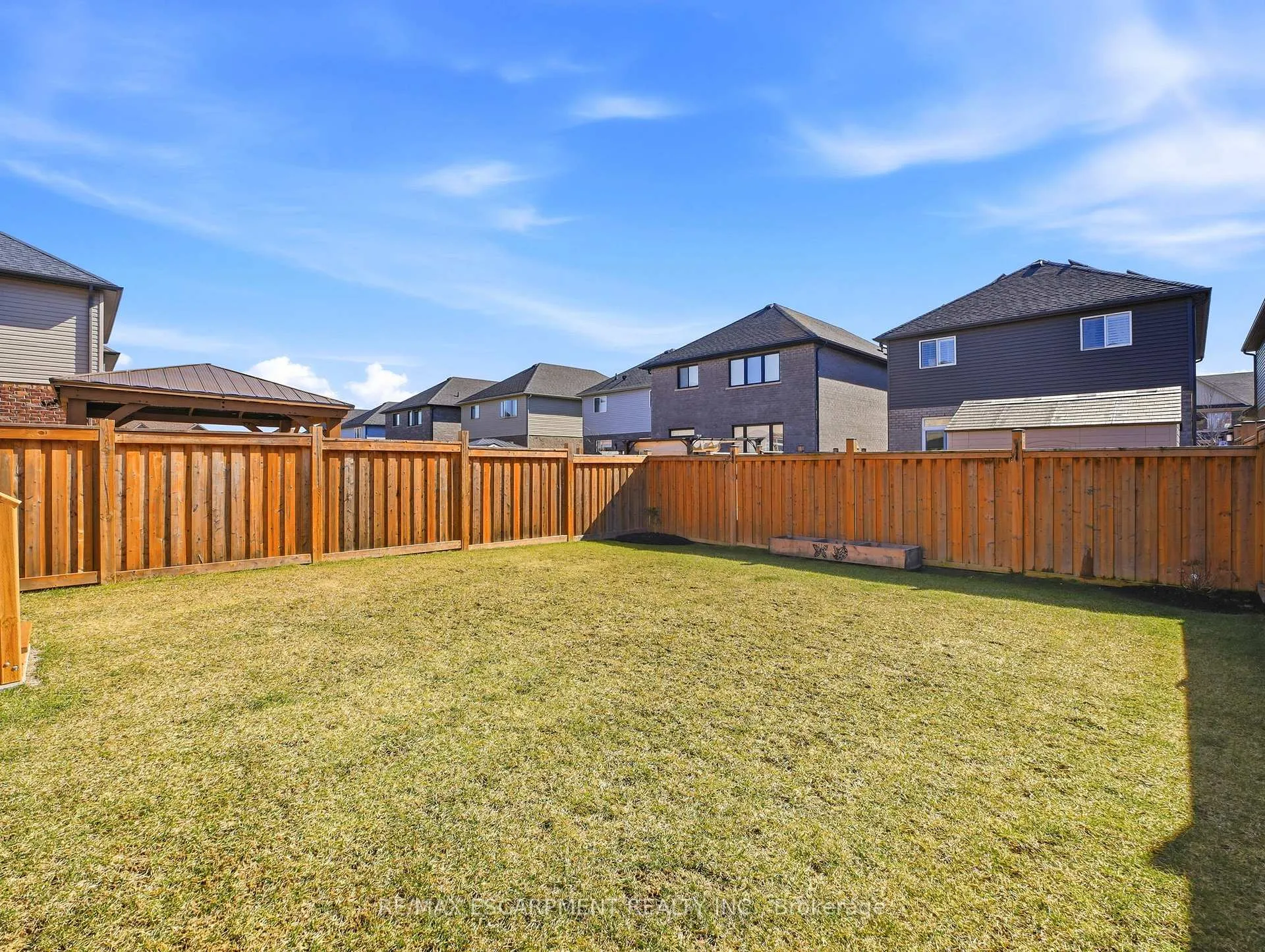 Photo 39 of 63 Festival Way, Hamilton, Binbrook — HOMEH