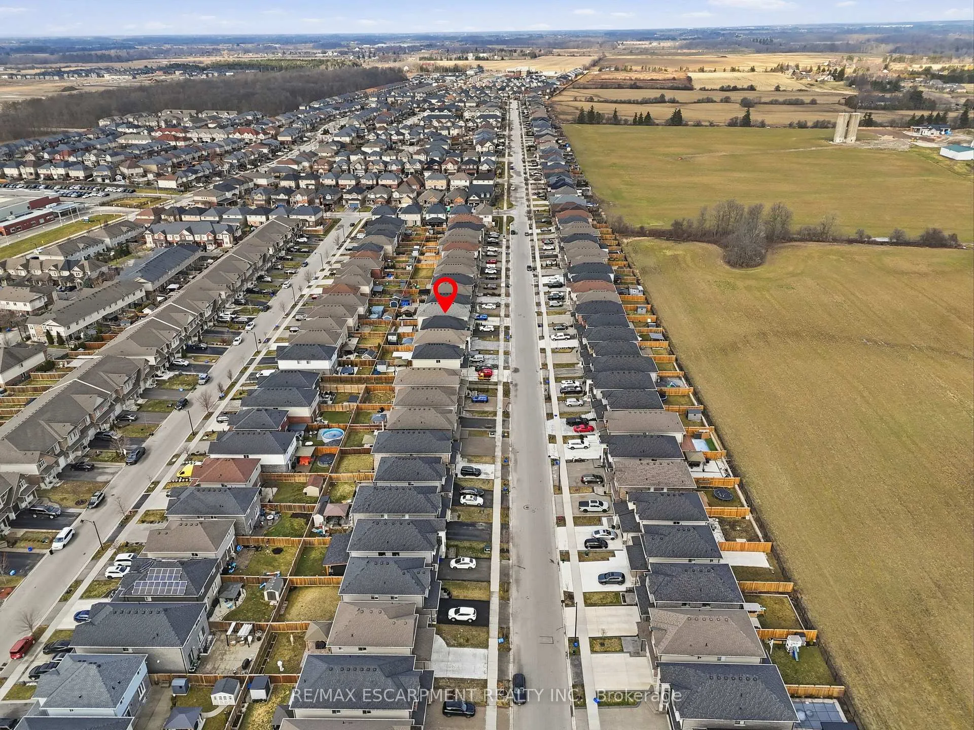 Photo 45 of 63 Festival Way, Hamilton, Binbrook — HOMEH