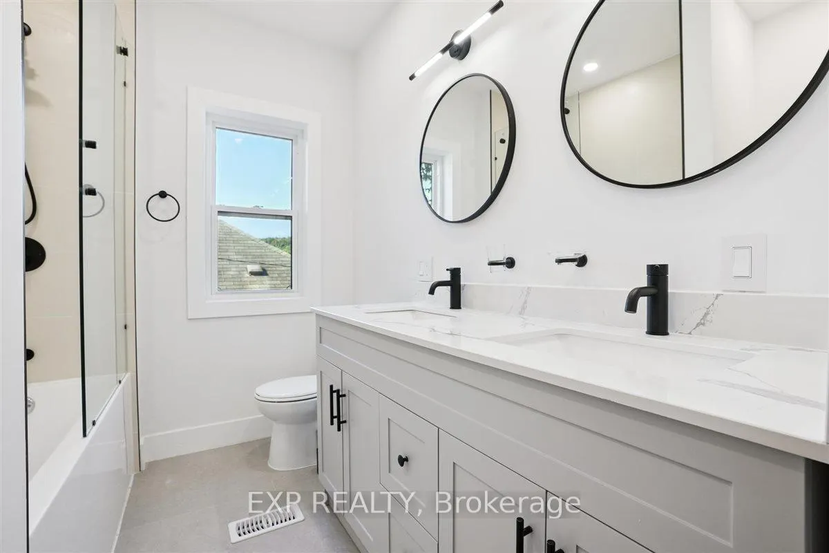 Photo 14 of 41 Cameron Avenue S, Hamilton, Bartonville — HOMEH