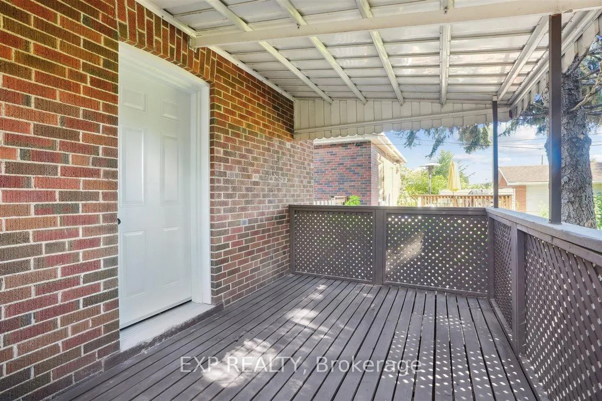 Photo 25 of 41 Cameron Avenue S, Hamilton, Bartonville — HOMEH
