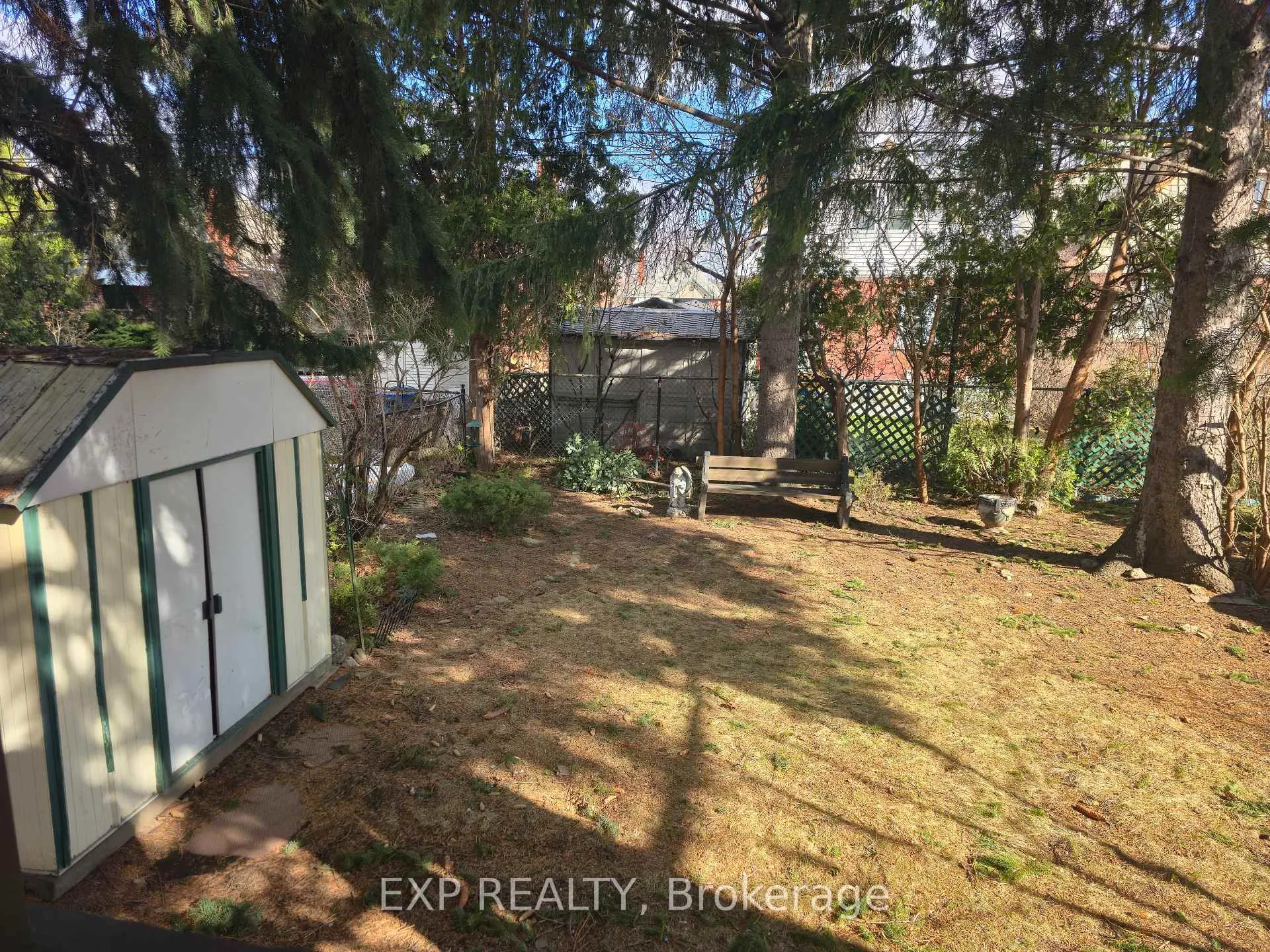 Photo 30 of 41 Cameron Avenue S, Hamilton, Bartonville — HOMEH