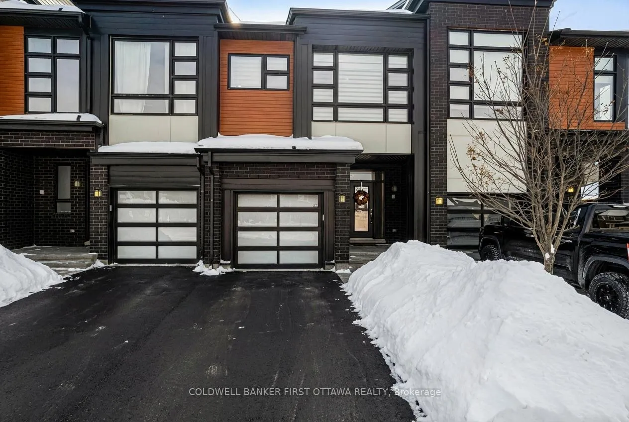 Photo 2 of 422 Markdale Terrace, Ottawa, Riverside South/Gloucester Glen — HOMEH
