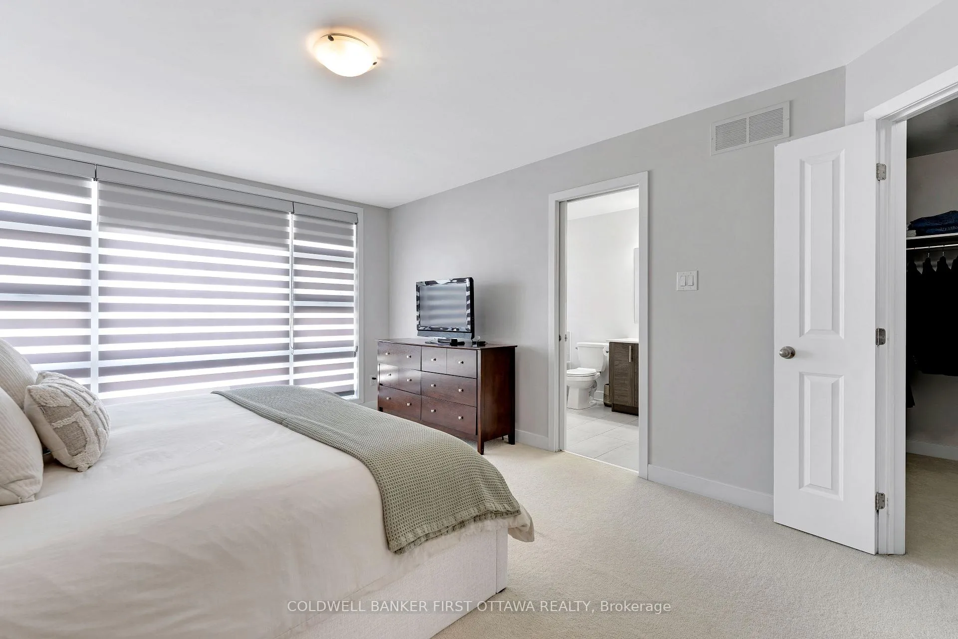 Photo 23 of 422 Markdale Terrace, Ottawa, Riverside South/Gloucester Glen — HOMEH