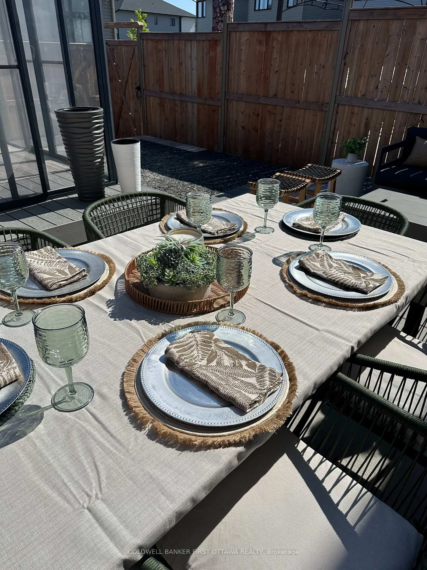 Photo 39 of 422 Markdale Terrace, Ottawa, Riverside South/Gloucester Glen — HOMEH
