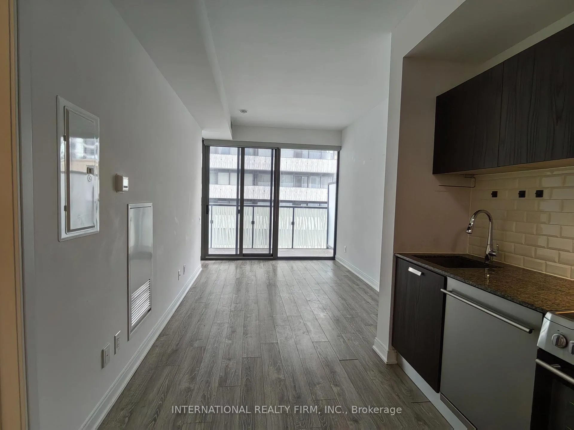 Photo 5 of Unit 1308, 50 Charles Street E, Toronto, Church-Yonge Corridor — HOMEH