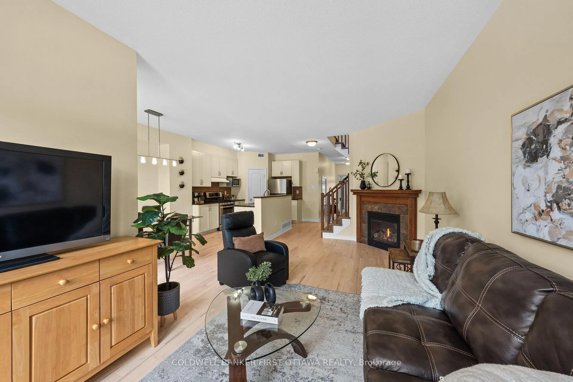 Photo 15 of 534 Cherokee Way, Ottawa, Stittsville (North) — HOMEH