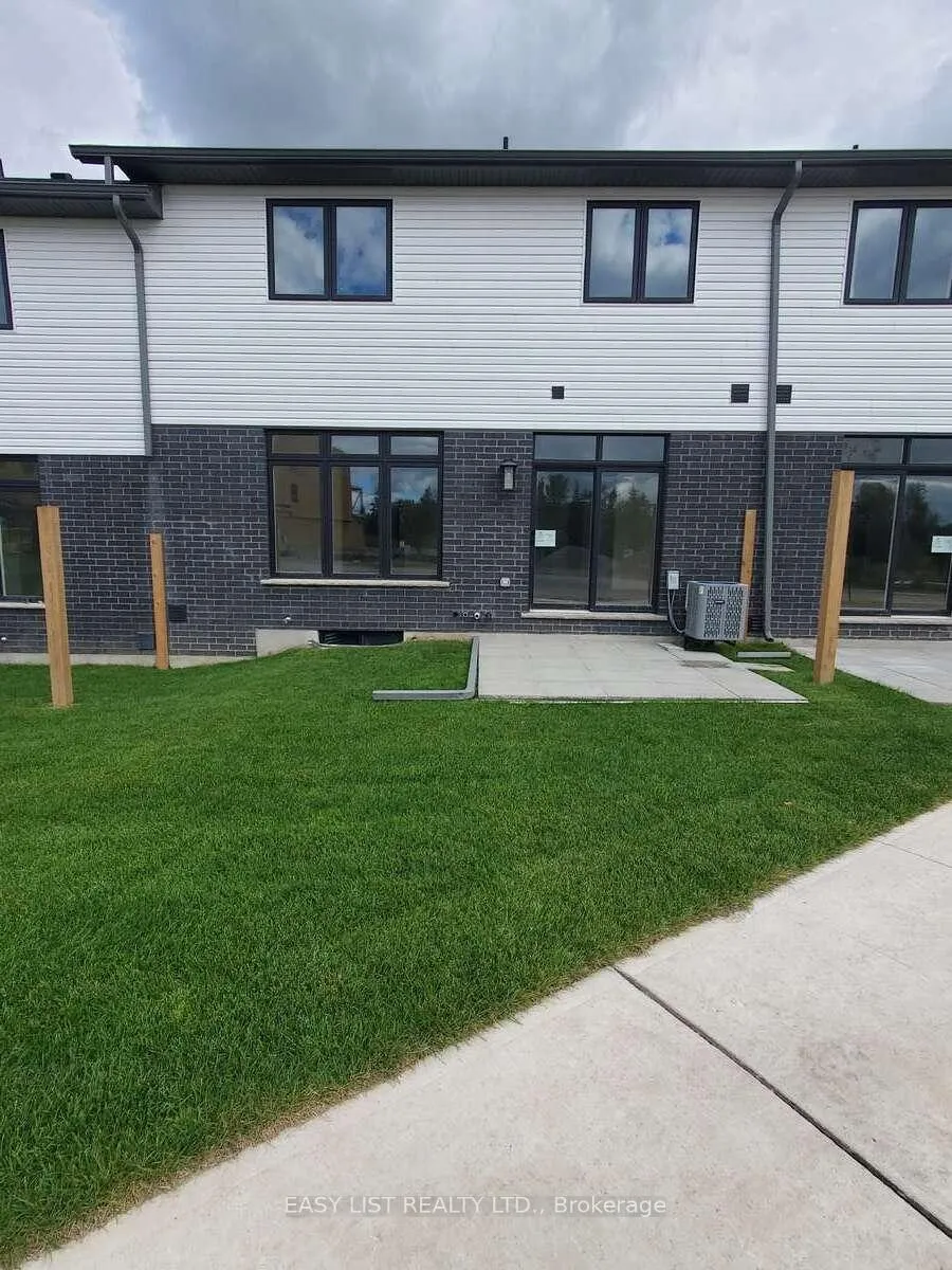Photo 2 of Unit 41, 55 Teal Drive, Guelph, Kortright Hills — HOMEH