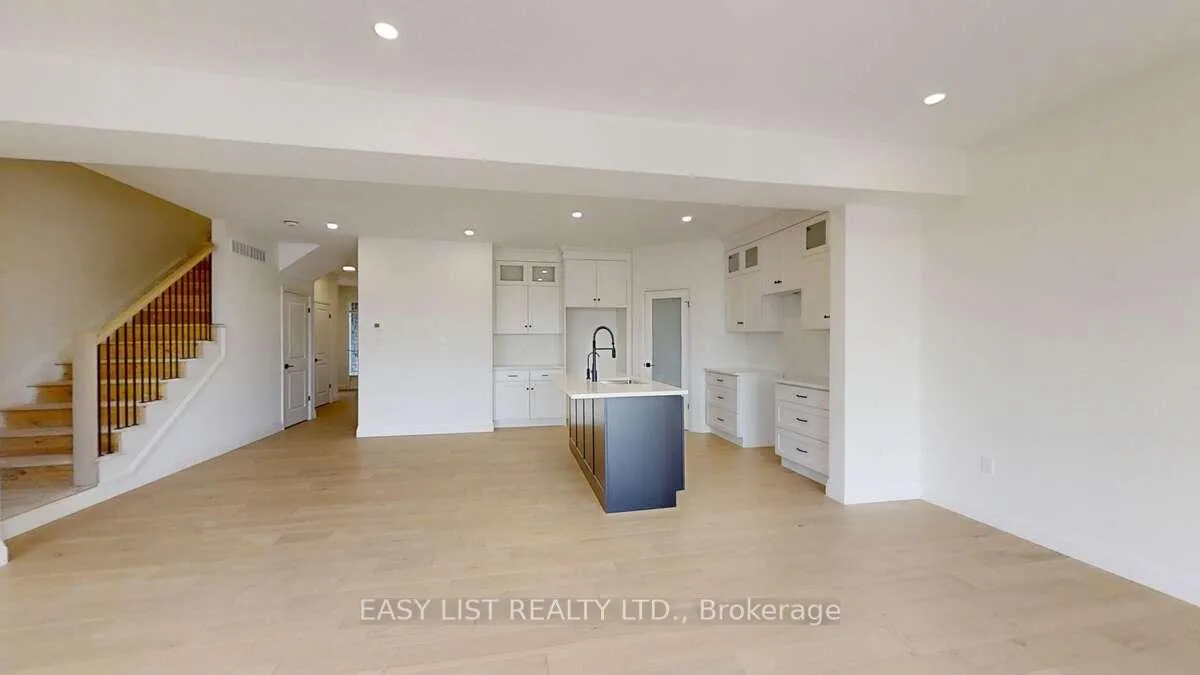 Photo 5 of Unit 41, 55 Teal Drive, Guelph, Kortright Hills — HOMEH