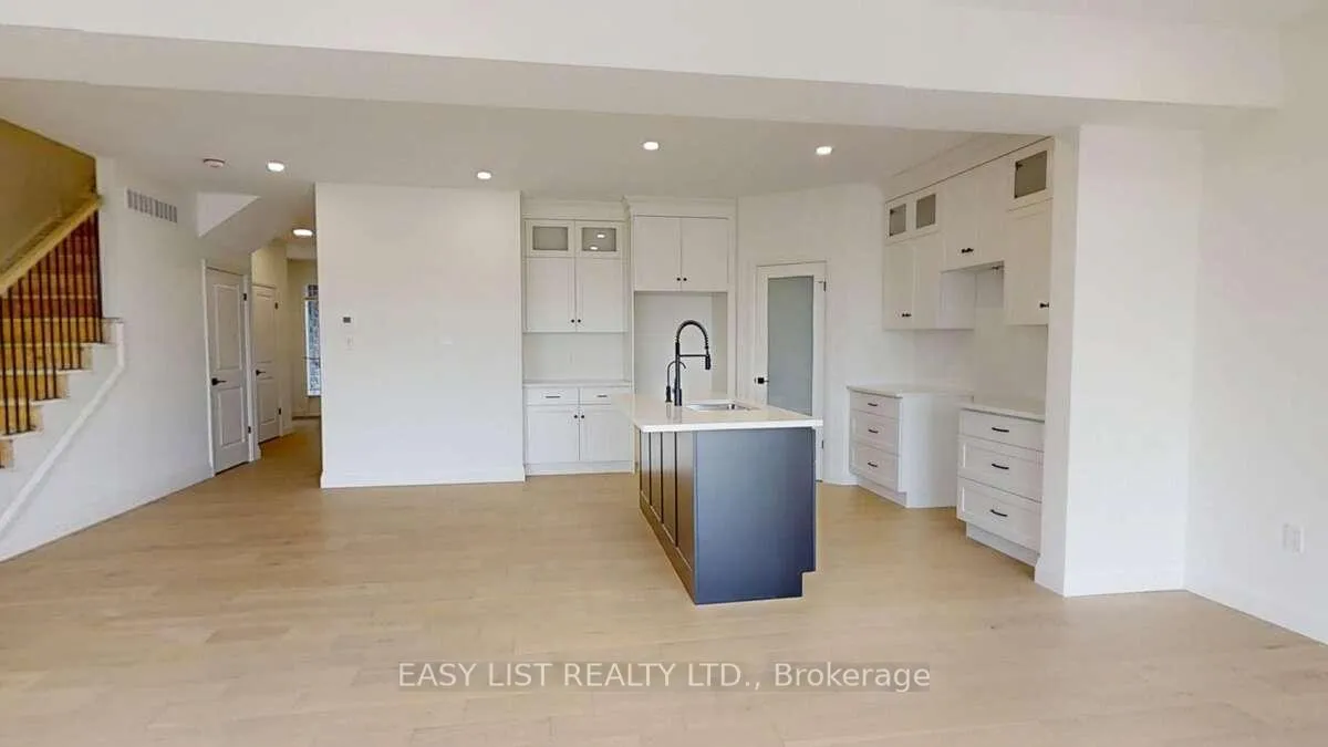 Photo 7 of Unit 41, 55 Teal Drive, Guelph, Kortright Hills — HOMEH