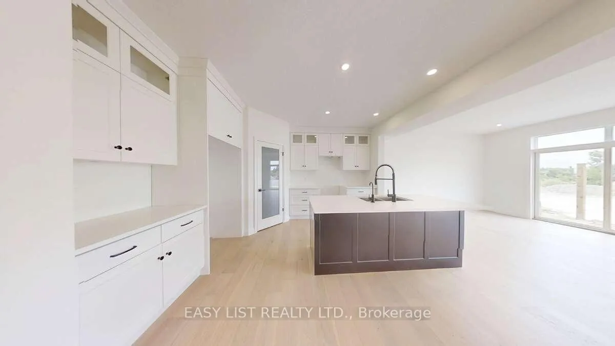 Photo 8 of Unit 41, 55 Teal Drive, Guelph, Kortright Hills — HOMEH