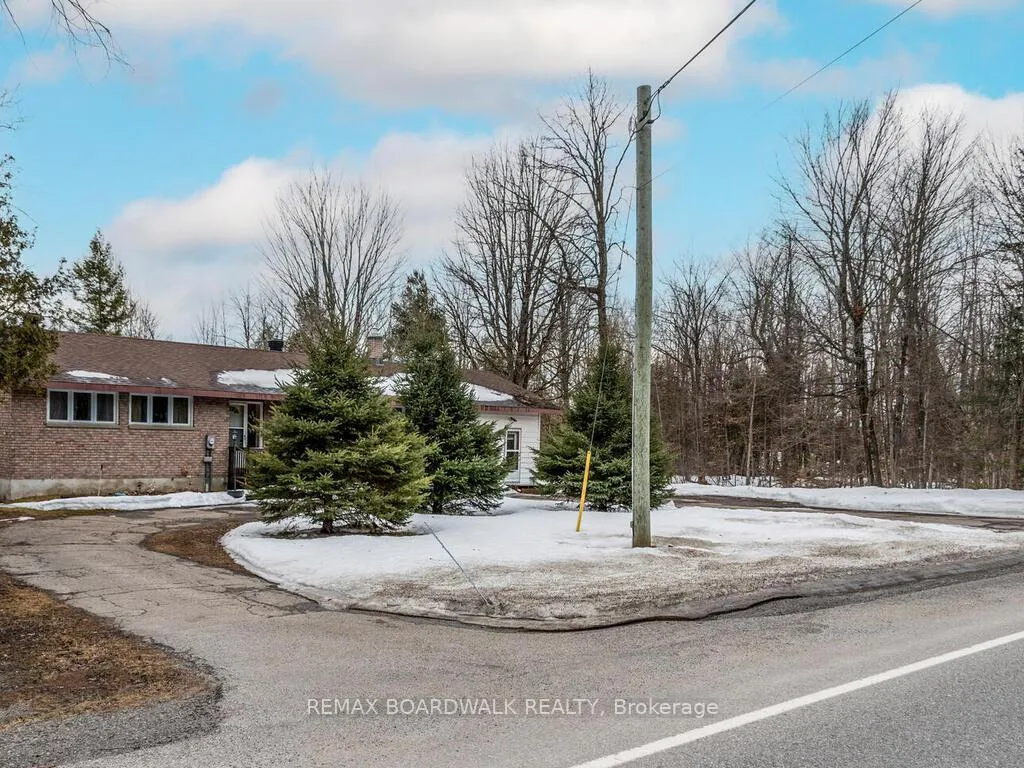 Photo 2 of 6963 Roger Stevens Drive, Montague, Montague Twp — HOMEH
