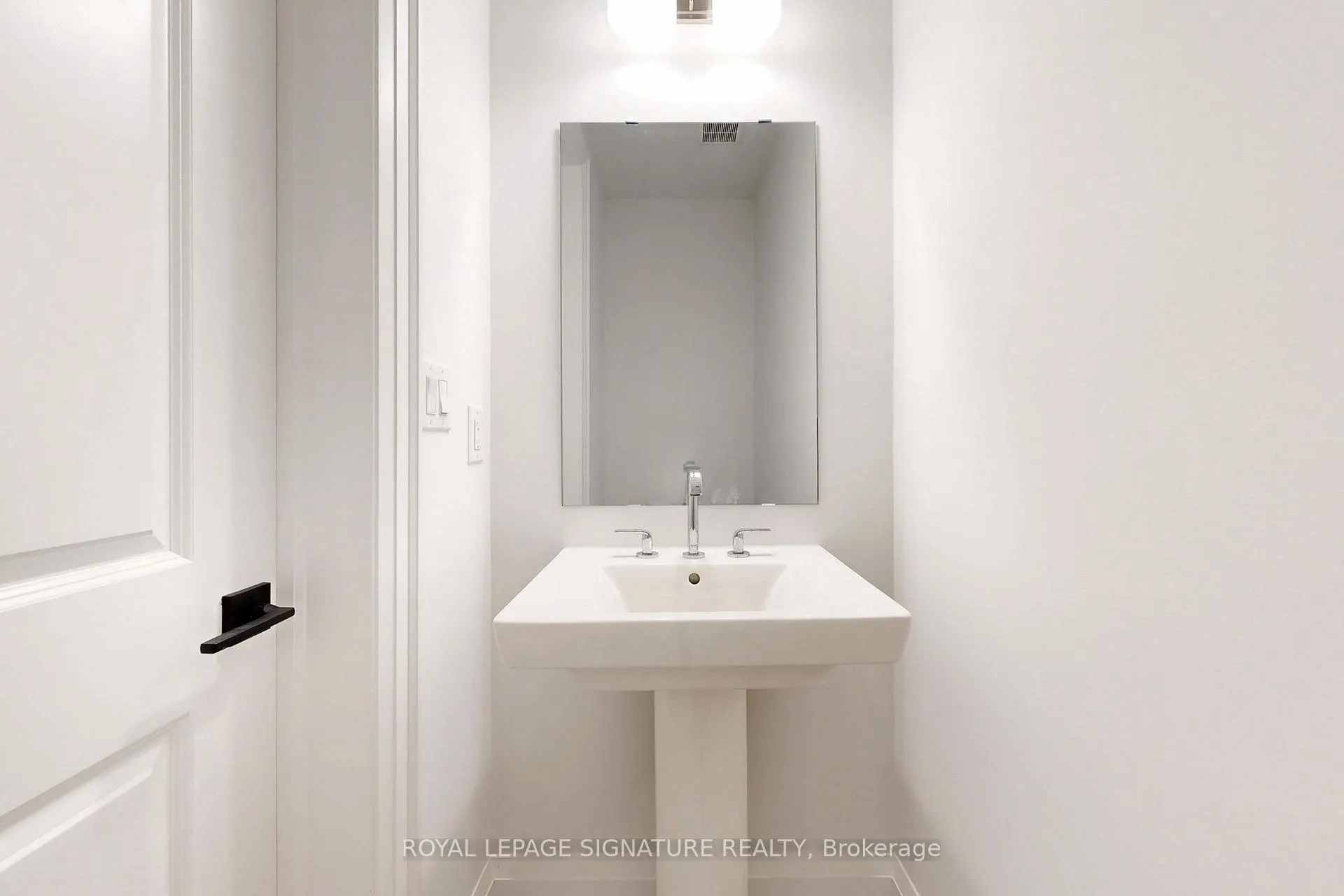 Photo 14 of 412 York Downs Boulevard, Markham, Cachet — HOMEH