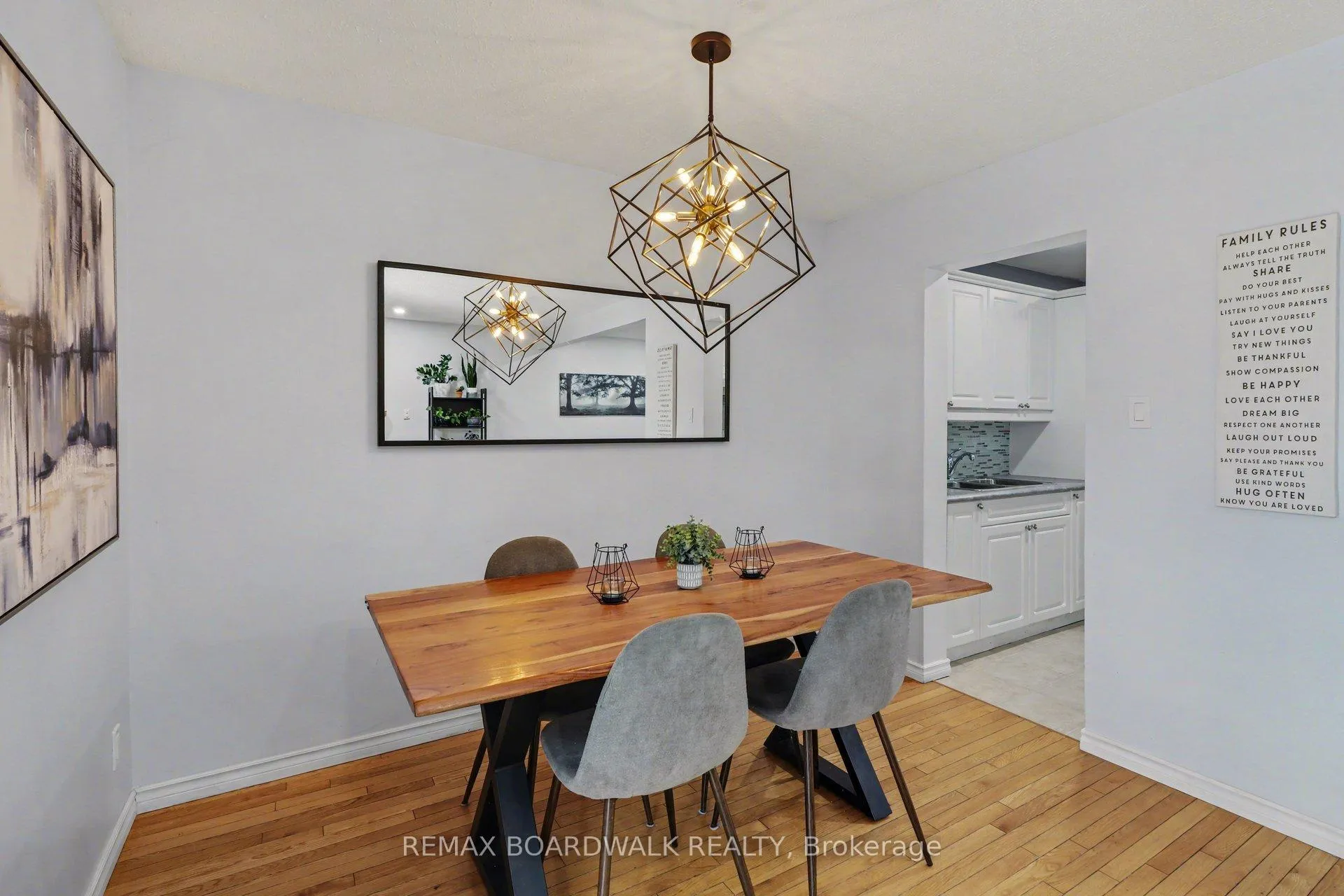 Photo 10 of Unit 3, 443 Canotia Place, Ottawa, Fallingbrook/Pineridge — HOMEH