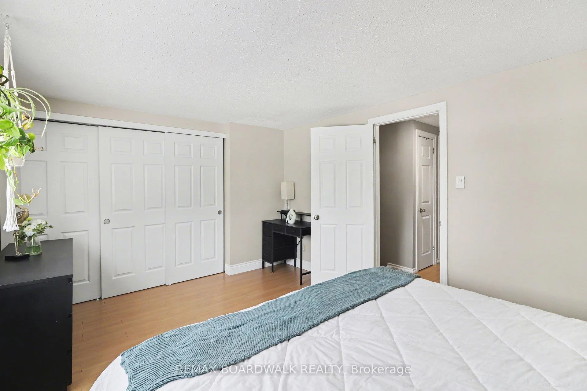 Photo 18 of Unit 3, 443 Canotia Place, Ottawa, Fallingbrook/Pineridge — HOMEH
